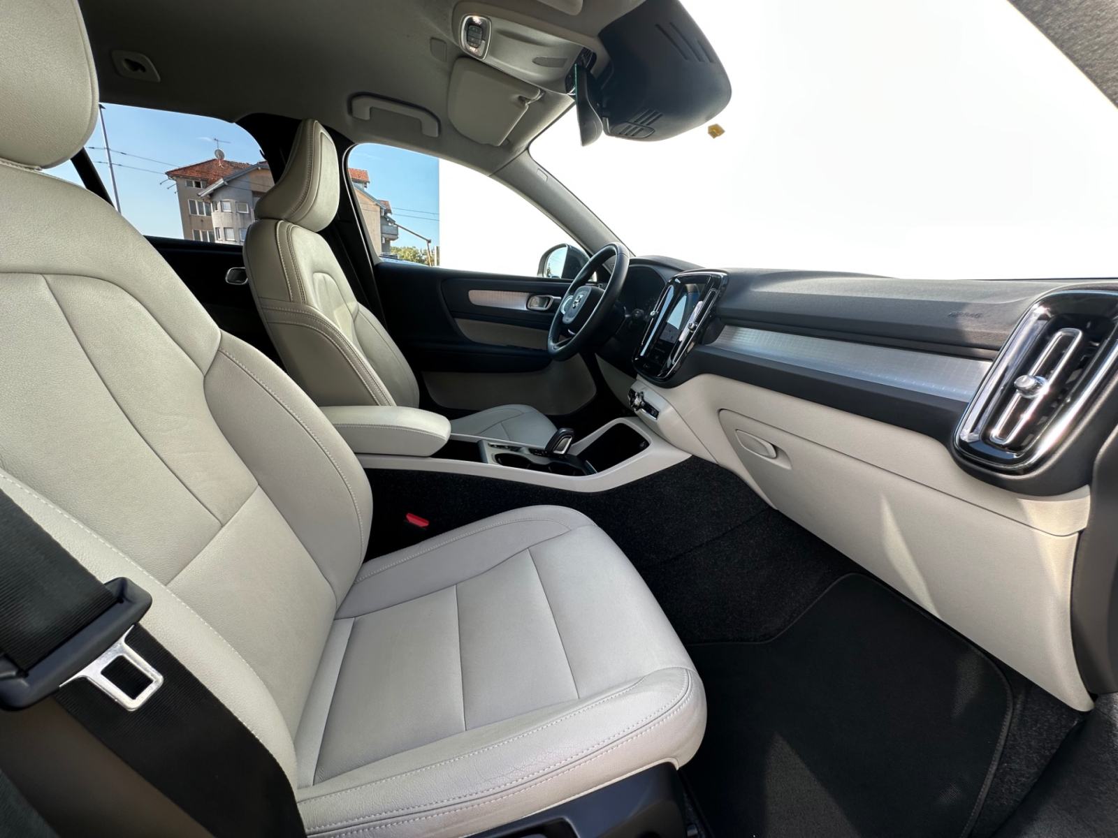 Volvo XC40 T5 PLUG-IN HYBRID INSCRIPTION | 24MJ JAMSTVA | U PDV-U, fotografija 15