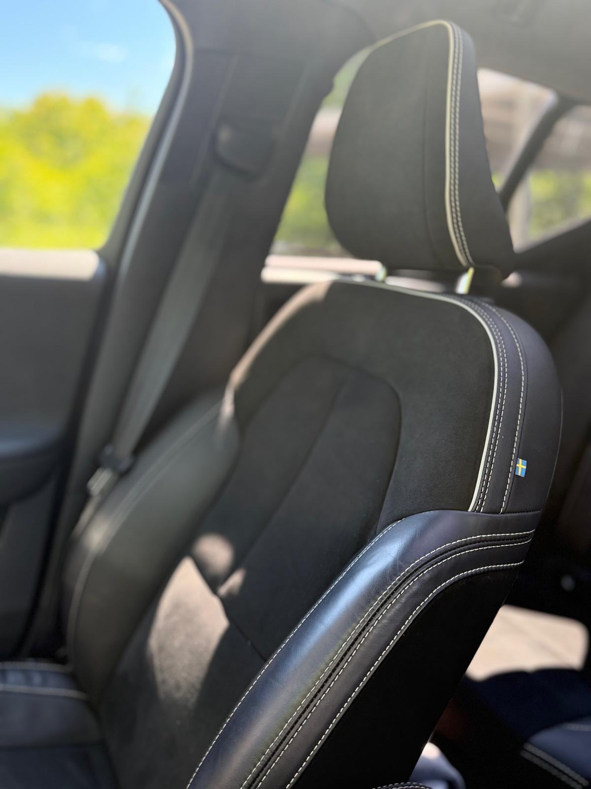 PRILIKA! Volvo XC40 T5 Recharge R-Design – Full oprema, Panorama, P, fotografija 6