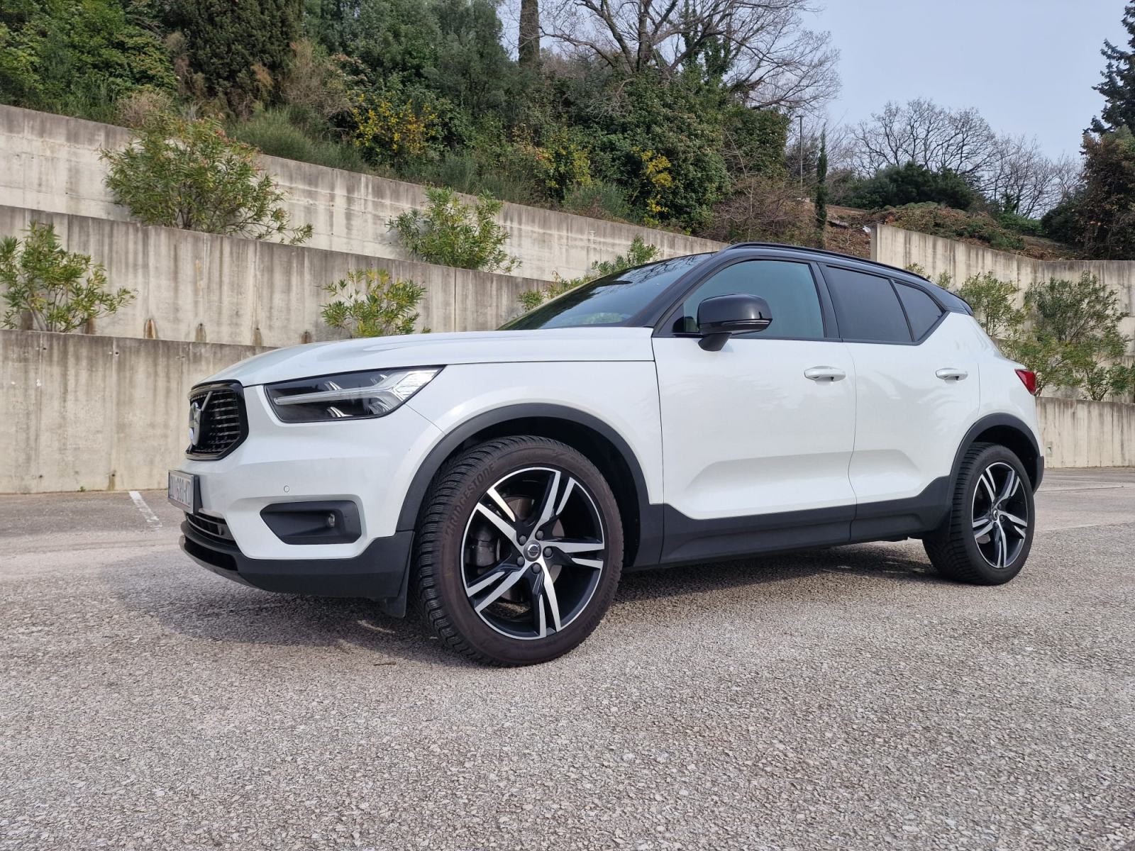 Volvo XC40 XC40 AWD D4 Aut., fotografija 2