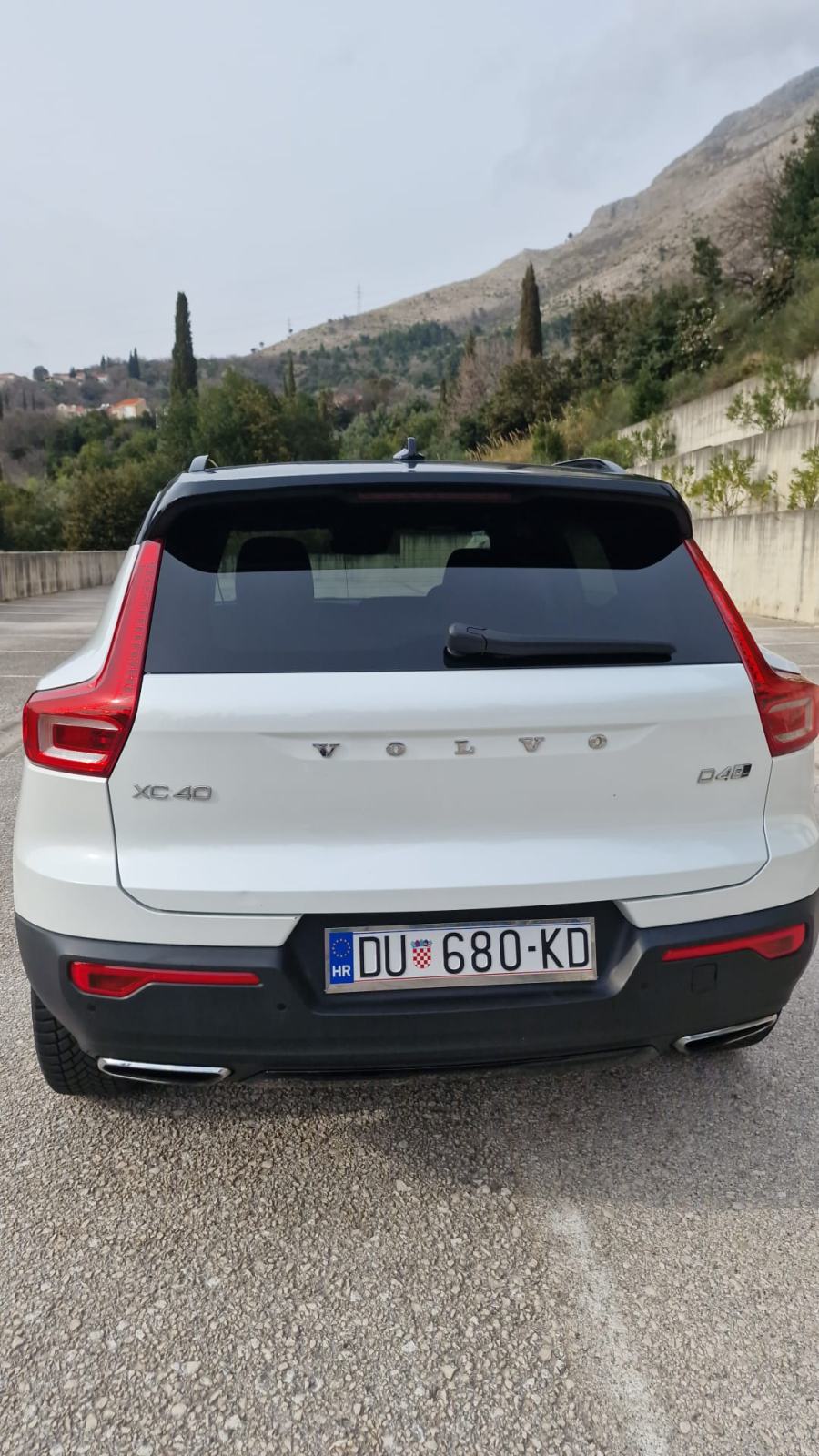 Volvo XC40 XC40 AWD D4 Aut., fotografija 8