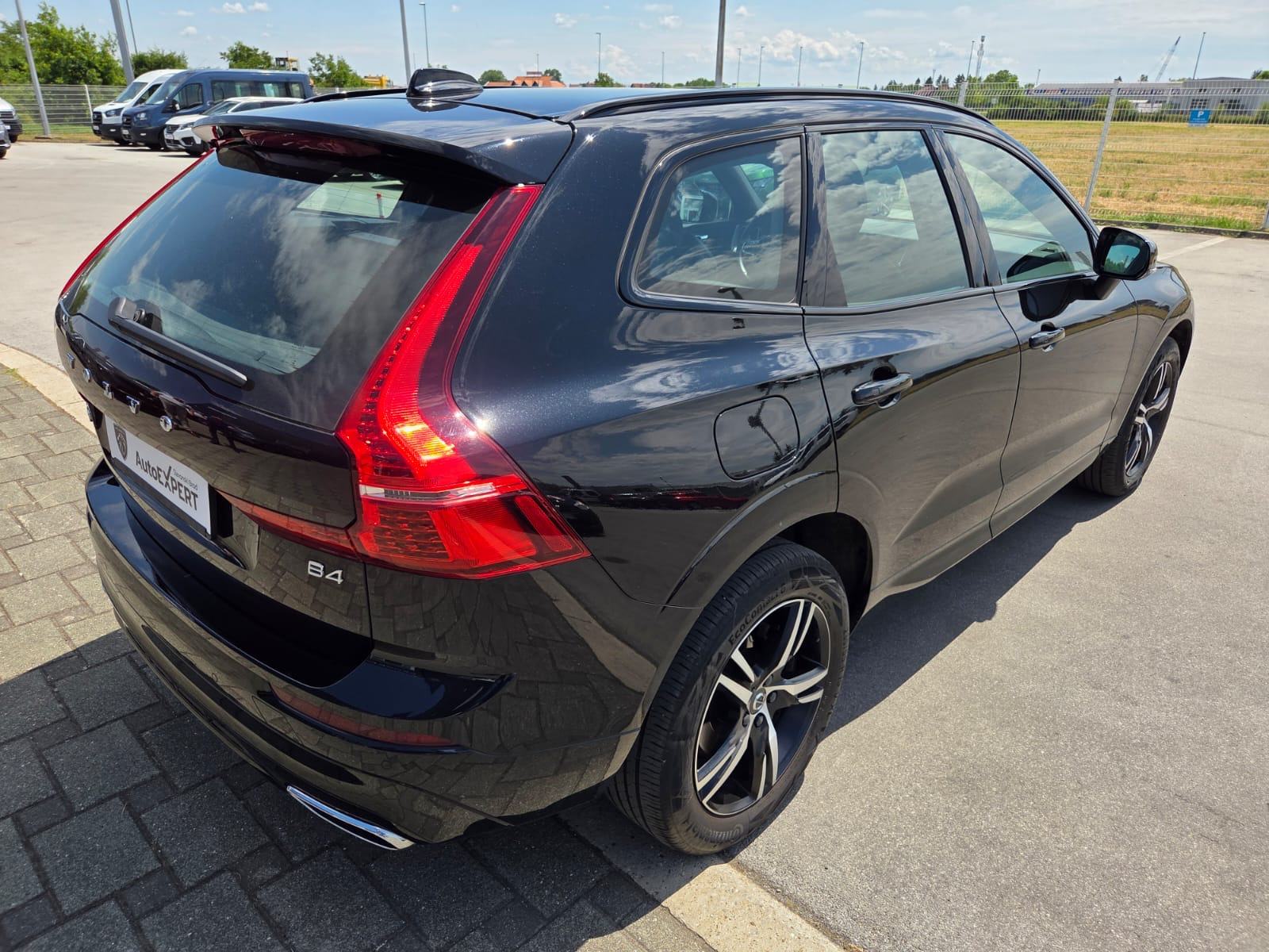 VOLVO XC60 2,0 197 KS, SAMO 25 000 KM,, fotografija 9