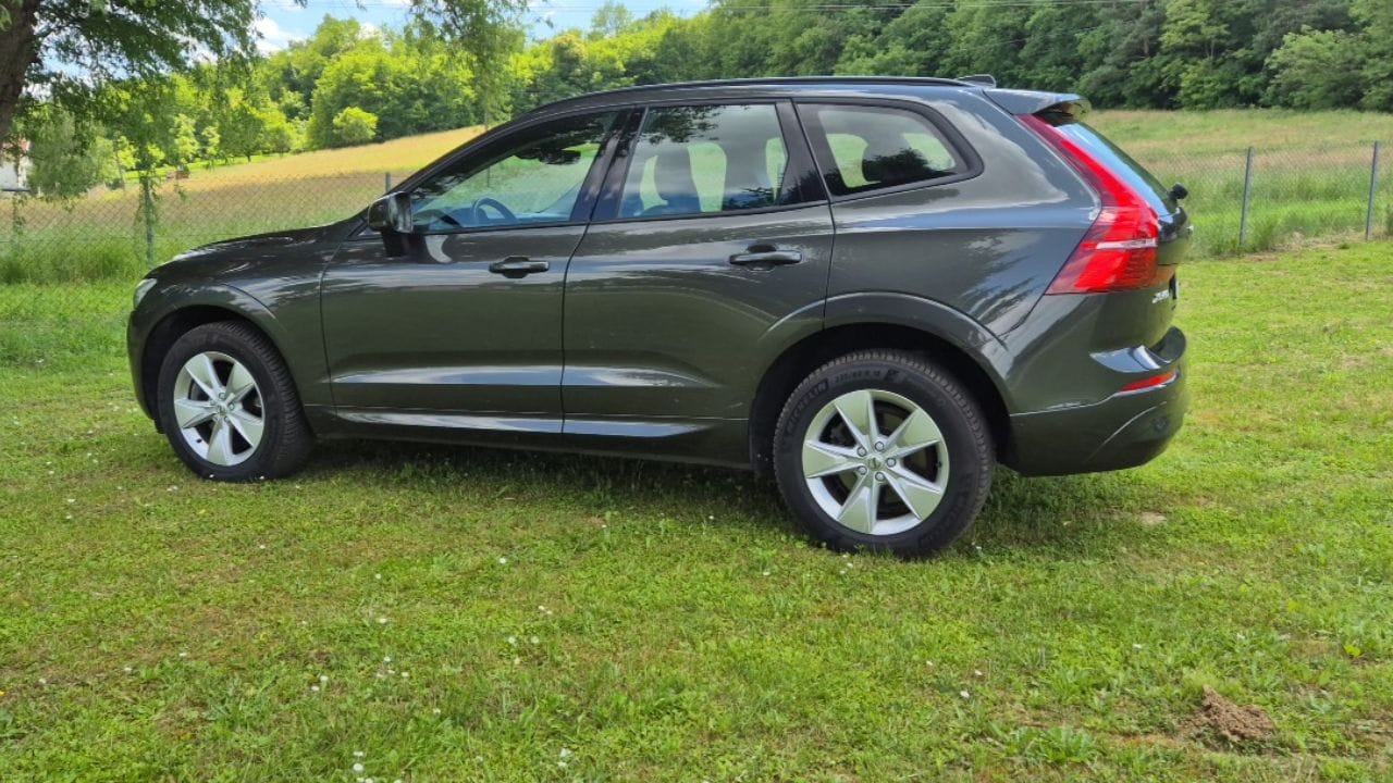 Volvo XC60 2.0 B4 BUSINESS PLUS GEARTRONIC AWD, fotografija 2