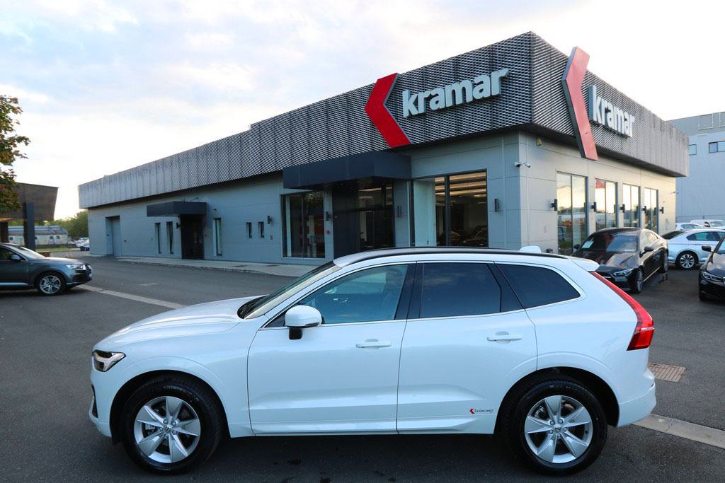 -AKCIJA- Volvo XC60 2.0 B5 AWD 4x4 Automatik Core VIRTUAL 250 KS, fotografija 3