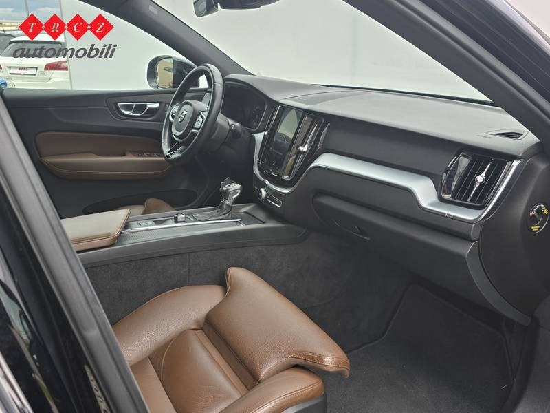 VOLVO XC60 2.0 D, fotografija 6