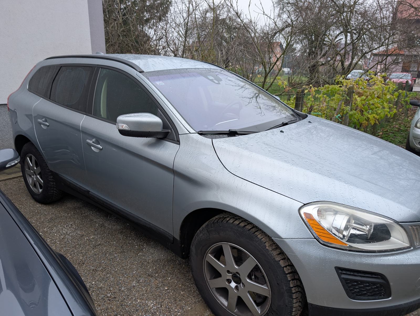 Volvo XC60 AWD D4 automatik, fotografija 13