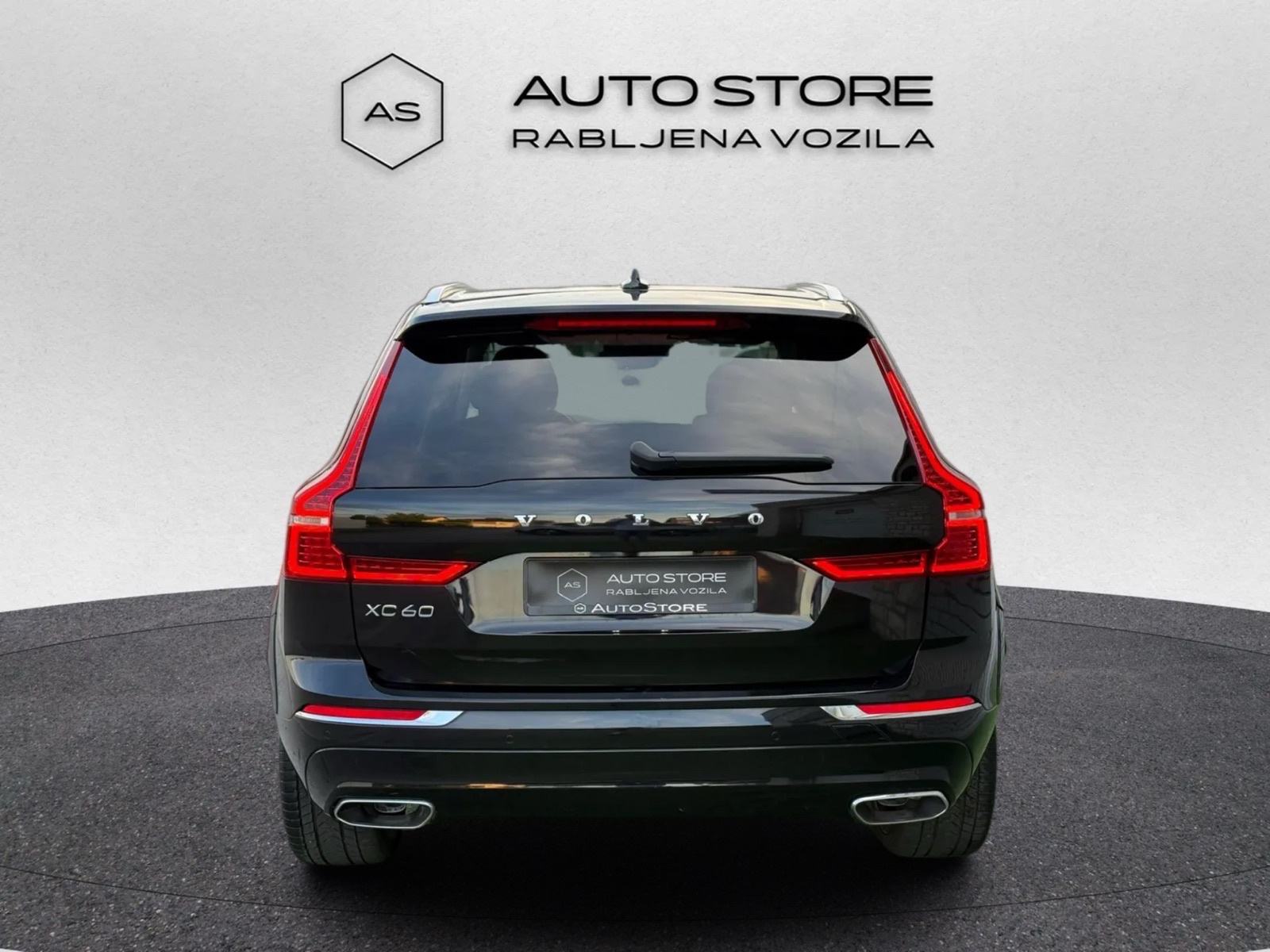 Volvo XC60 AWD D5 Inscription Aut. | JAMSTVO 12/24 | NAVI, VIRTUAL, fotografija 4