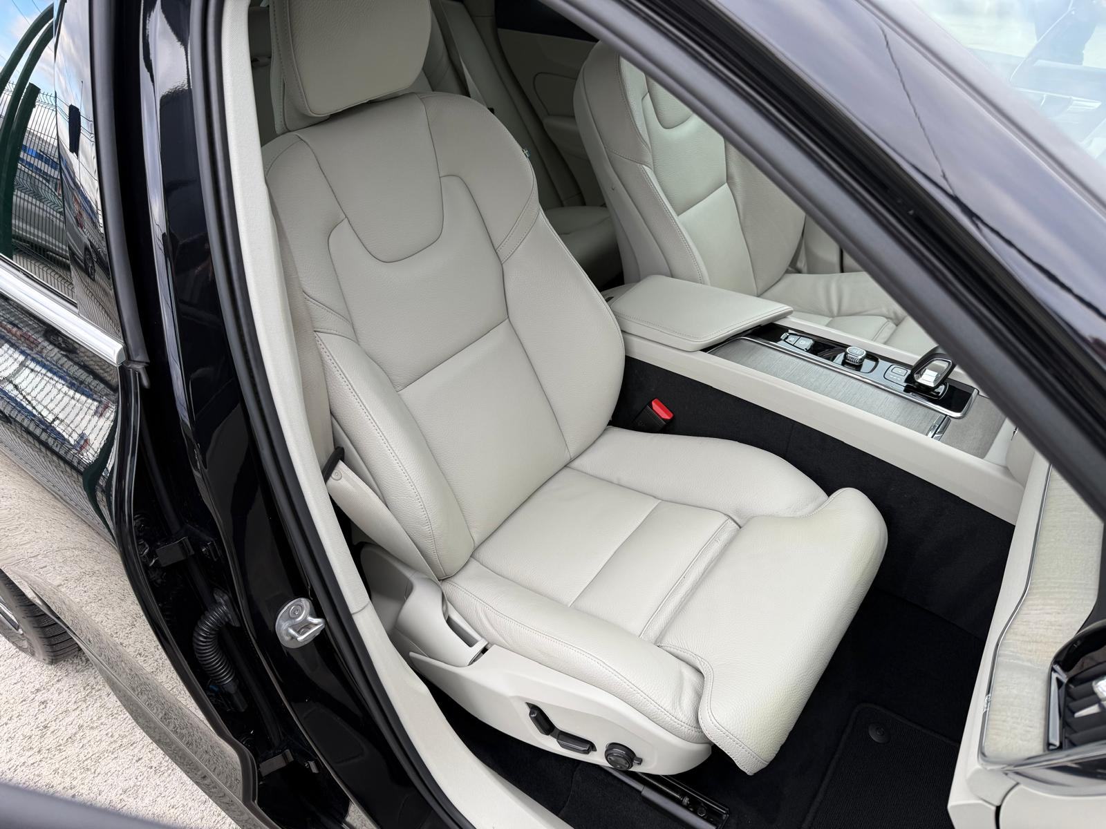 Volvo XC60 B4 AUTOMATIK °VIRTUAL°NAVI°KAMERA°KOŽA°U PDV-U°LEASING°, fotografija 14