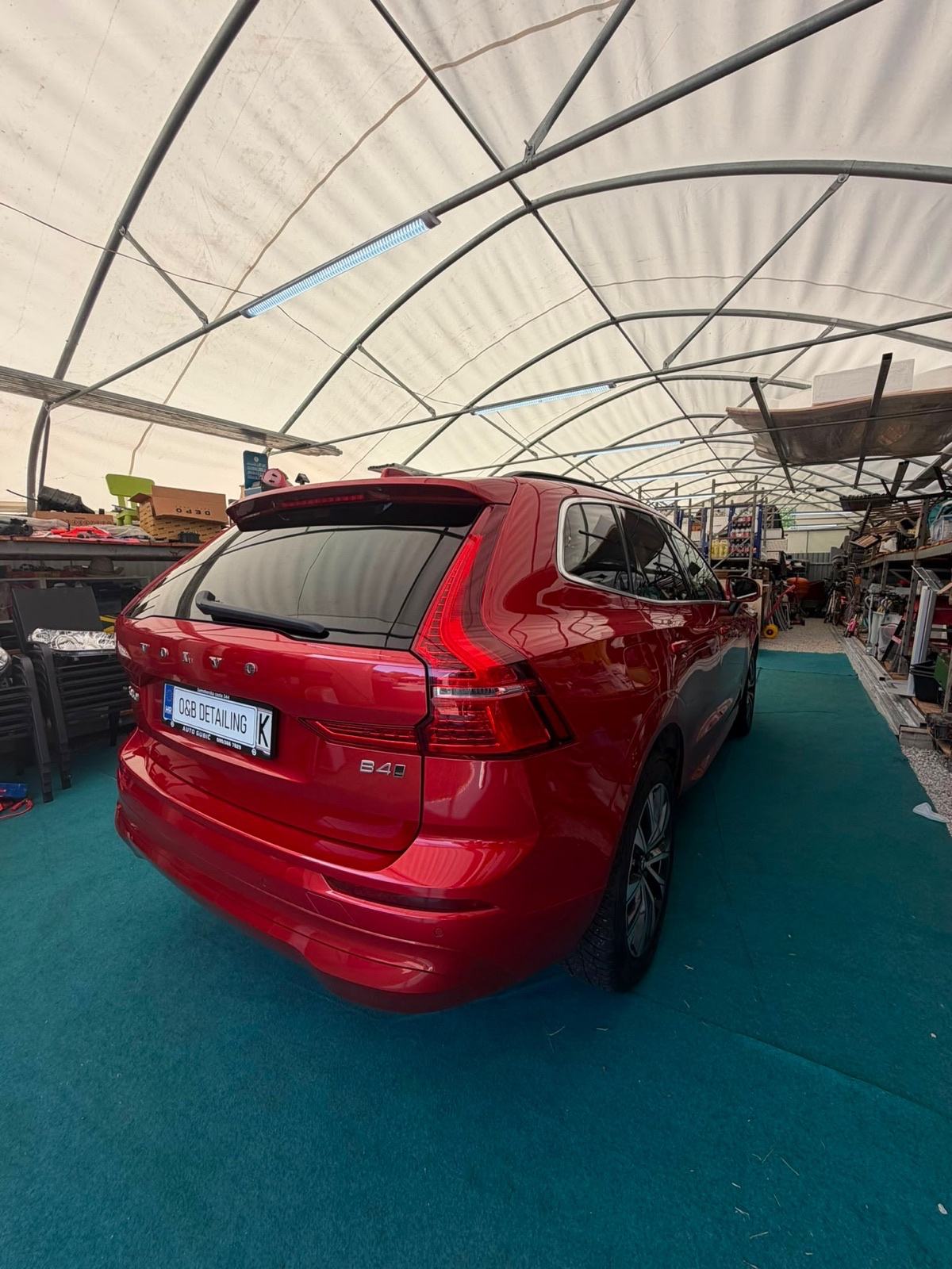 Volvo XC60 , B4, AWD, 2022, automatik, fotografija 6