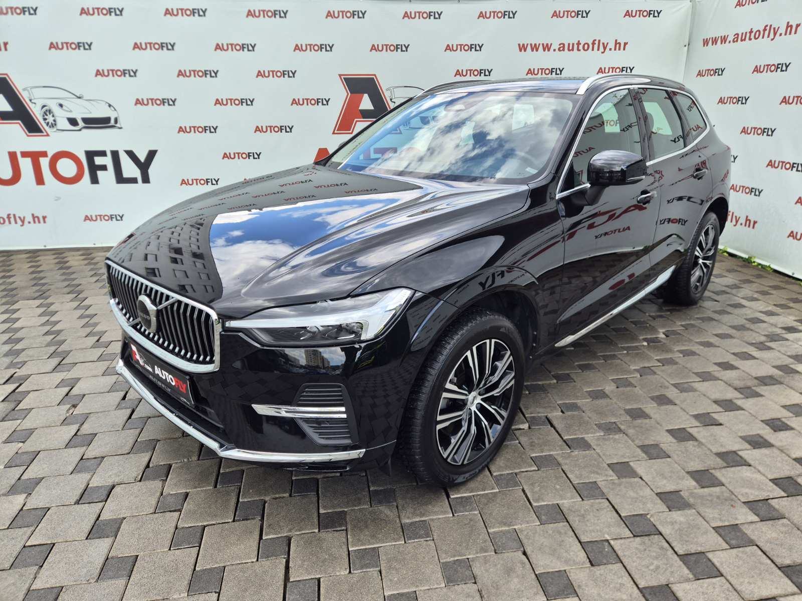 Volvo XC60 B4 AWD Momentum, Virtual, Led, Kamera, Navigacija, 19", fotografija 10