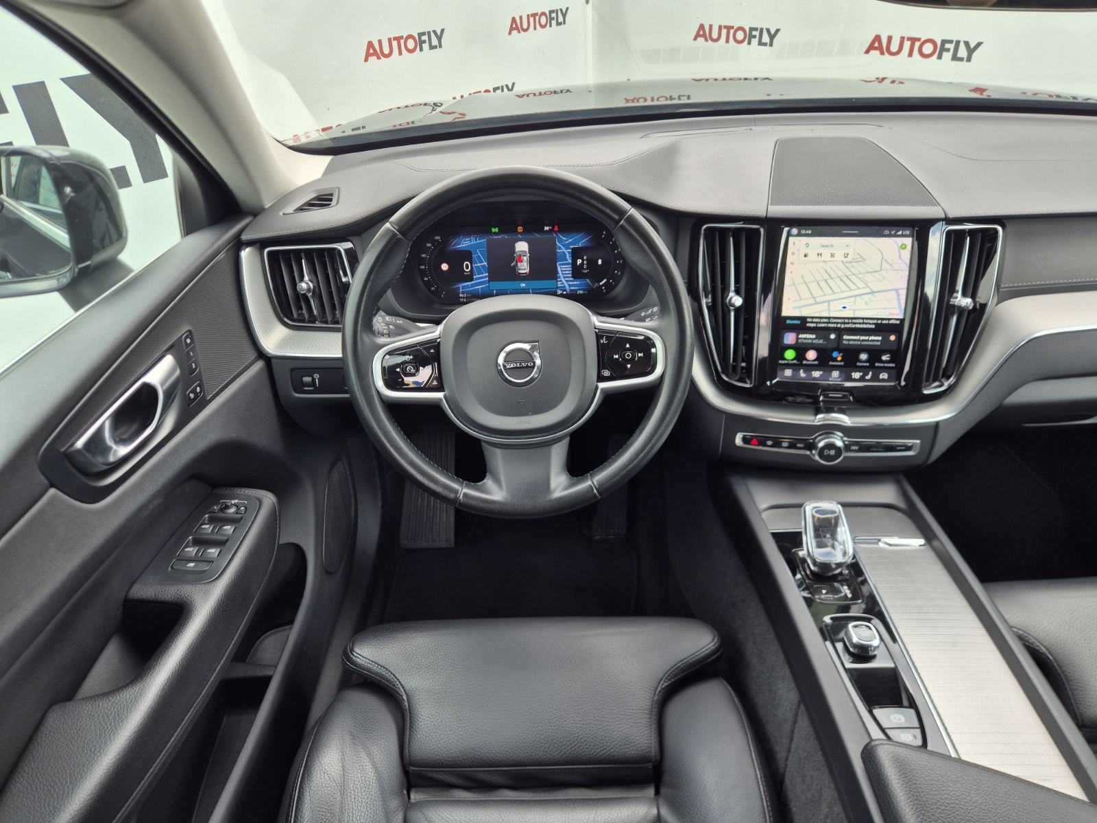 Volvo XC60 B4 AWD Momentum, Virtual, Led, Kamera, Navigacija, 19", fotografija 17