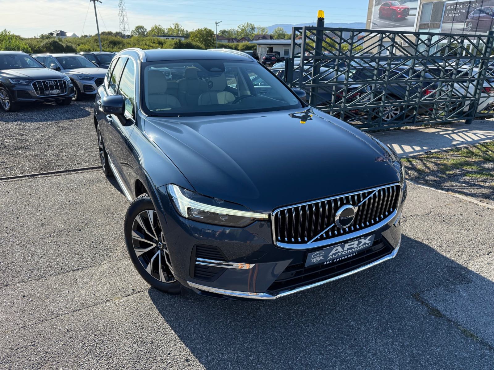 Volvo XC60 B4 AWD, fotografija 9