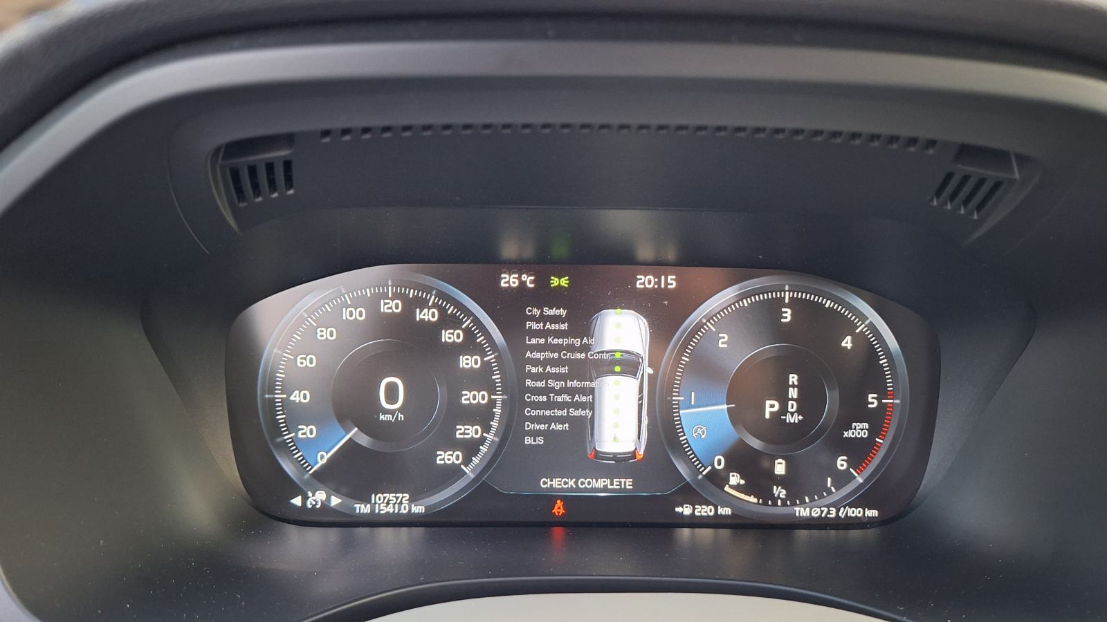 Volvo XC60 B4 (diesel) BUSINESS, AUTOMATIK, AWD, NAVI, LED, KAMERA, fotografija 20