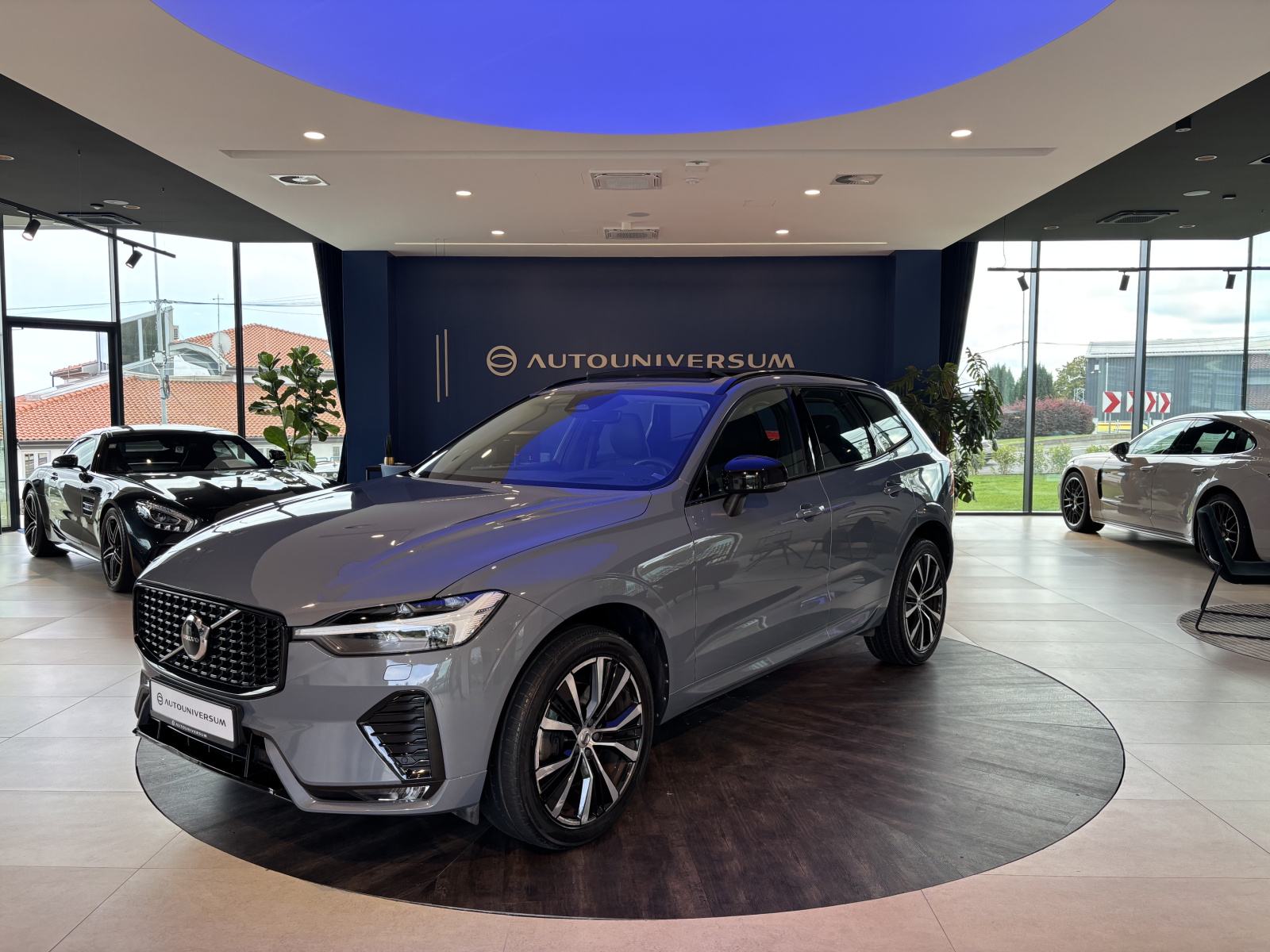Volvo XC60 B4 D R-Design Aut. - LED, mem. sjedala, pano, h/k, alu. 20', fotografija 1