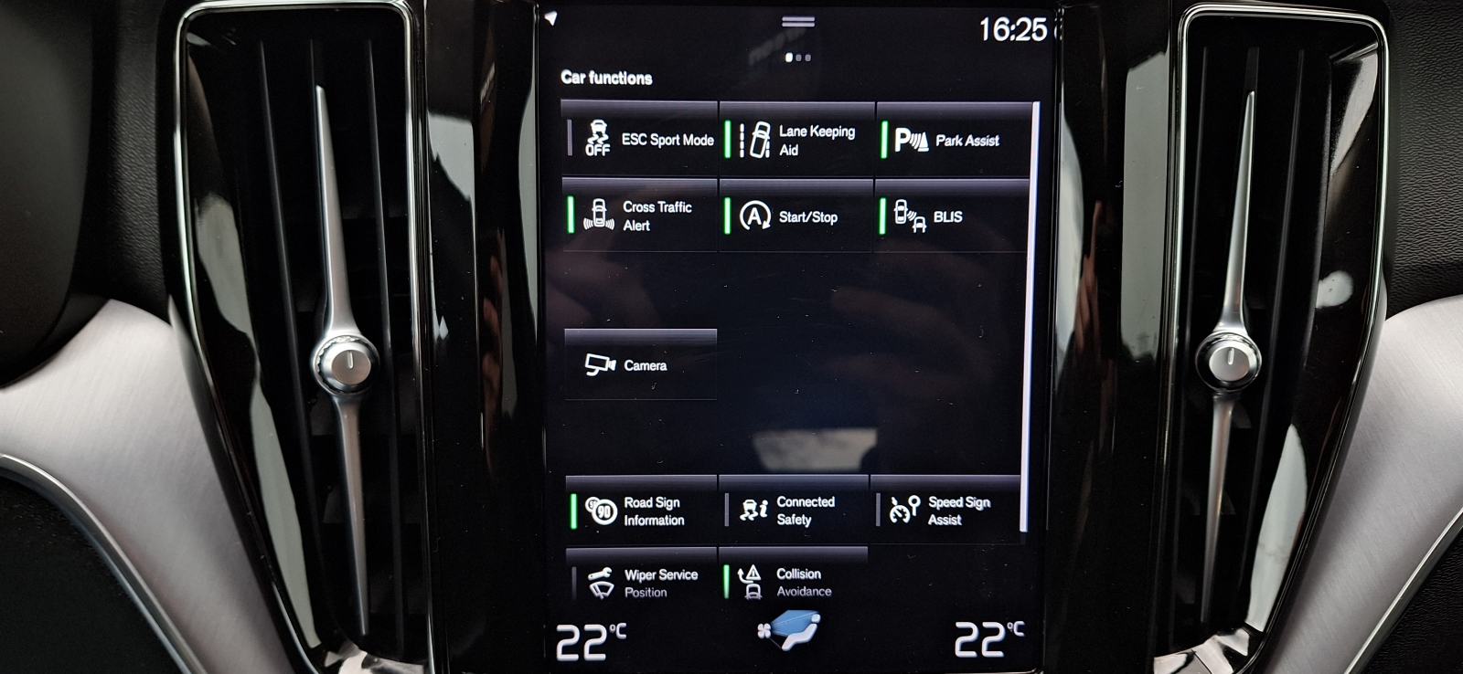Volvo XC60 B4, DIESEL,145KW, 4X4, AUT, FULL LED, LANE ASSIST, NA IME.., fotografija 17