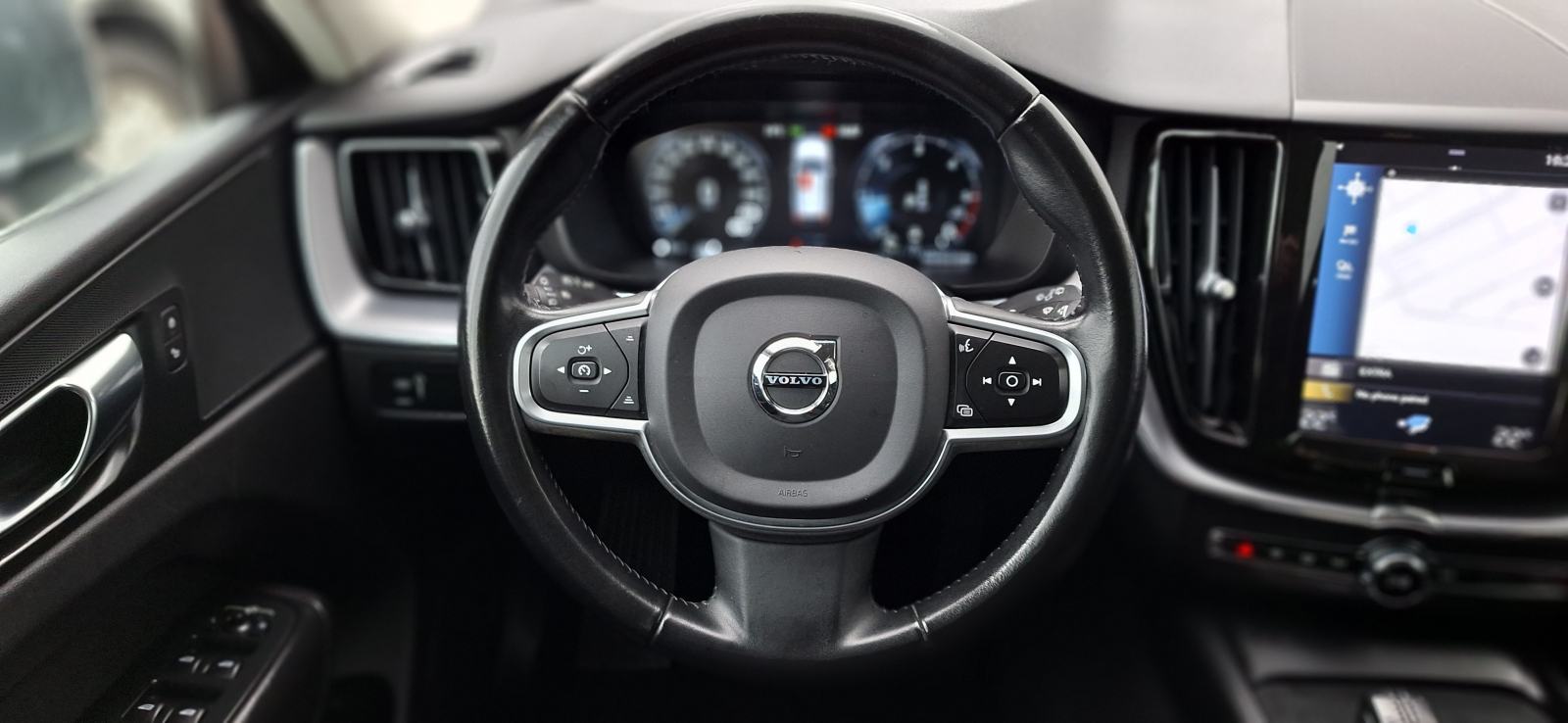 Volvo XC60 B4, DIESEL,145KW, 4X4, AUT, FULL LED, LANE ASSIST, NA IME.., fotografija 13