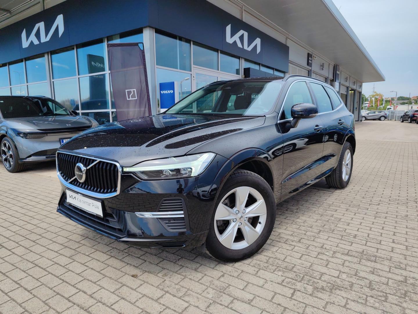 Volvo XC60 B4D 197 KS AUT NAVI, UREDNO ODRŽAVAN, GARANCIJA, fotografija 1