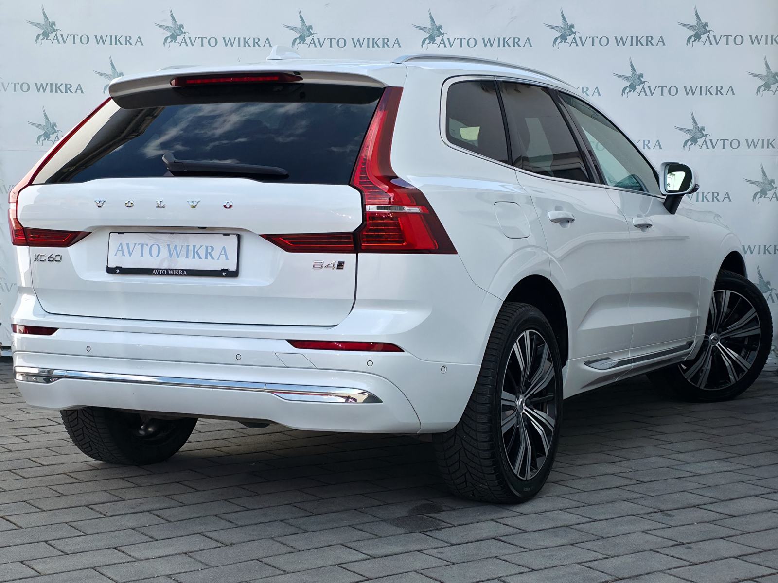 Volvo XC60 B4D AWD Inscription ACC•MEMORY•360KAMERA•20C•, fotografija 4