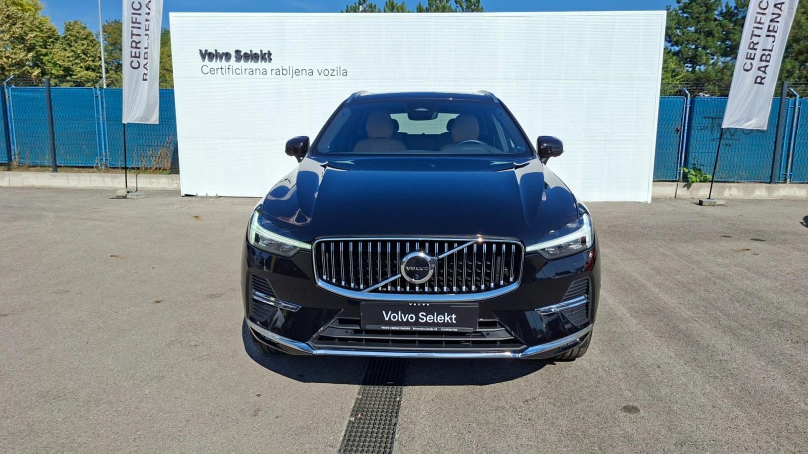 Volvo XC60 B4D PLUS BRIGHT, NAV , KAMERA, TEMPOMAT, JAMSTVO, fotografija 2