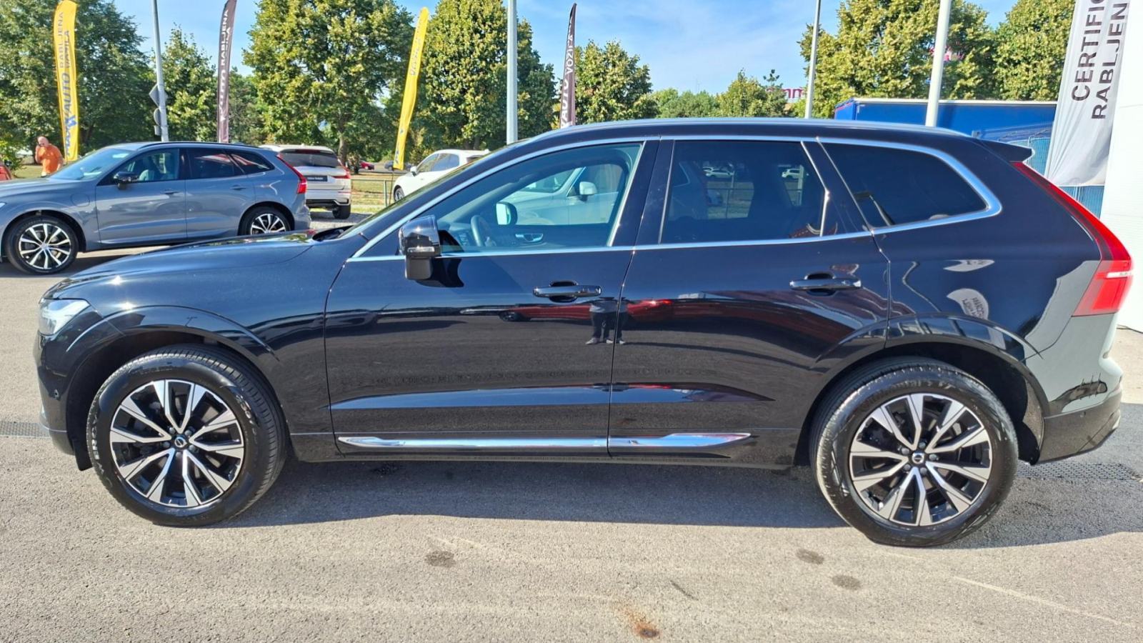 Volvo XC60 B4D PLUS BRIGHT, NAV , KAMERA, TEMPOMAT, JAMSTVO, fotografija 11
