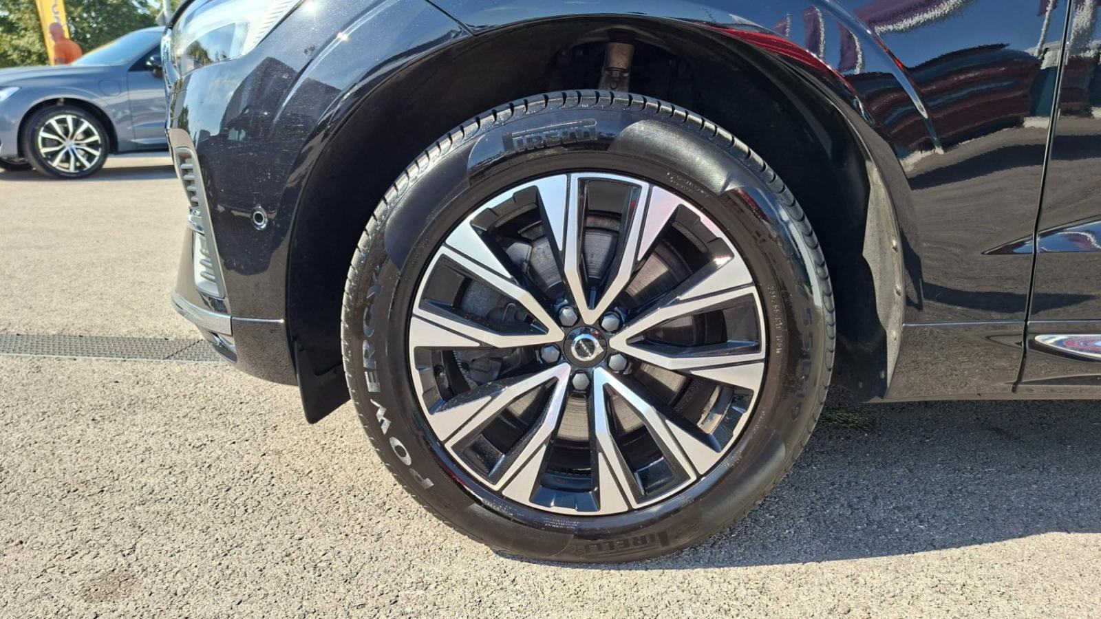 Volvo XC60 B4D PLUS BRIGHT, NAV , KAMERA, TEMPOMAT, JAMSTVO, fotografija 14