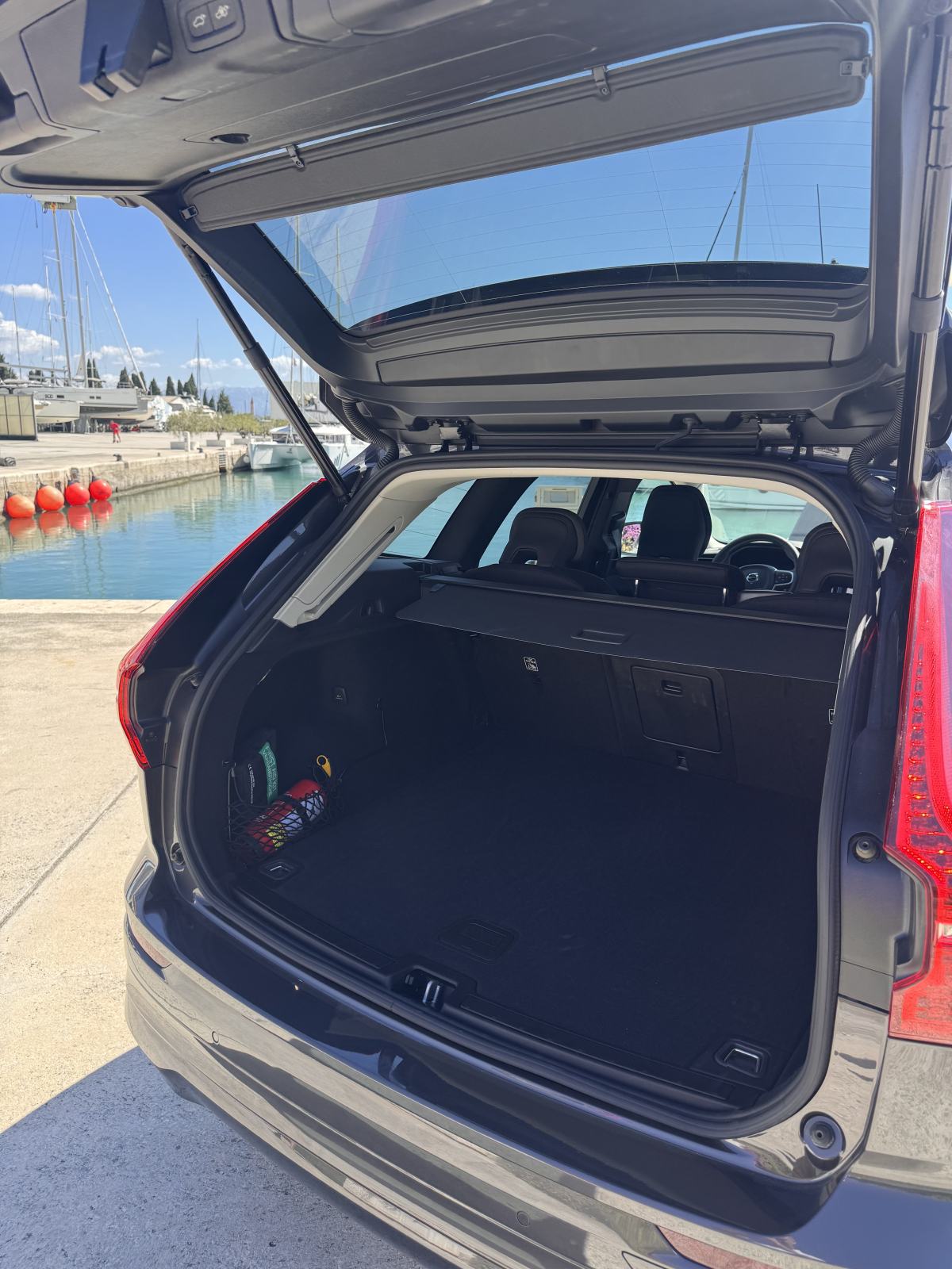 Volvo XC60 B5 AWD CORE, fotografija 14