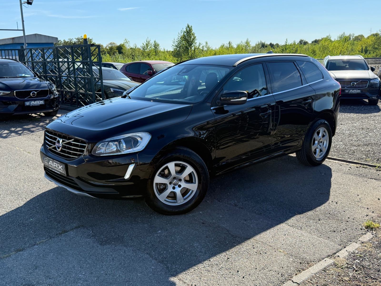 Volvo XC60 D3 °XENON°MF VOLAN°GRIJANJE SJ°VELIKI SERVIS°REG:11/2026°, fotografija 19