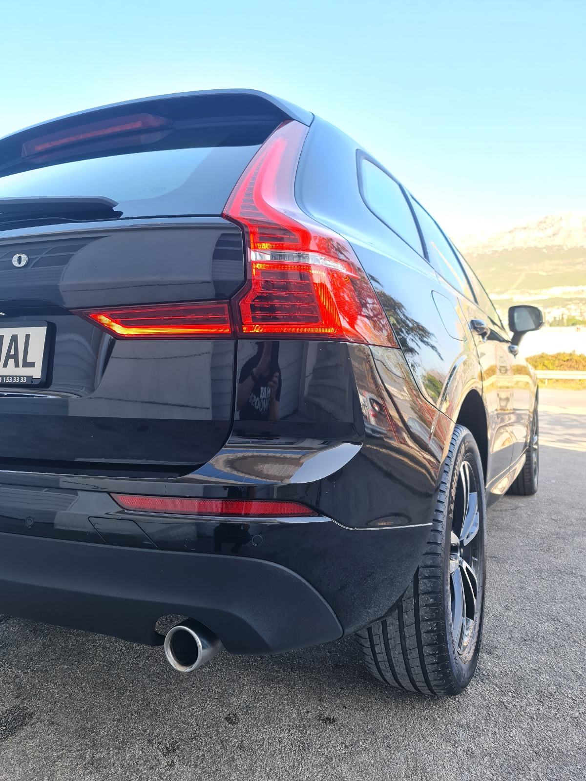 Volvo XC60 D4 AUT.⛔️REGISTRIRAN+NOVE GUME⛔️, fotografija 4