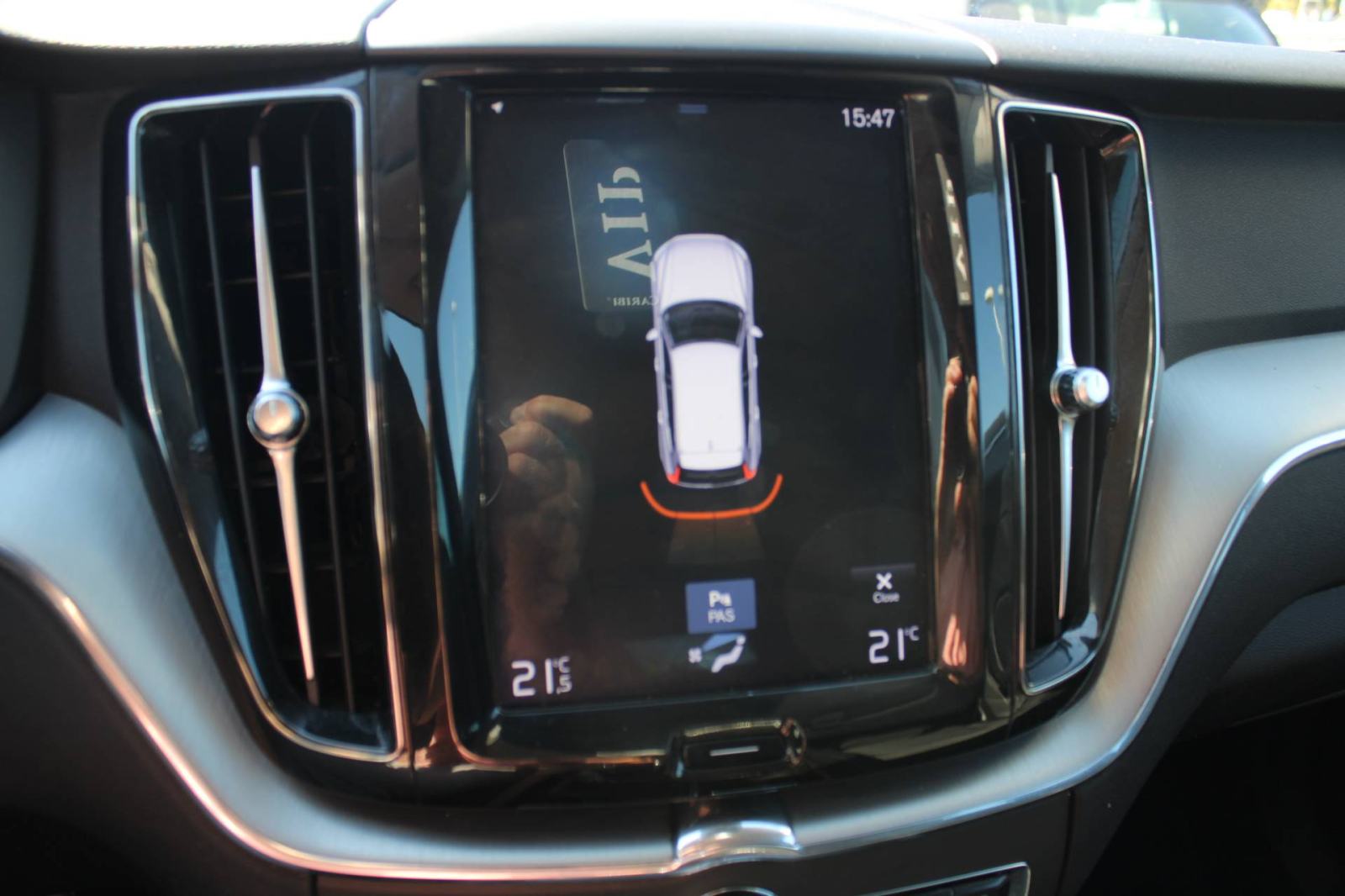 Volvo XC60 D4 AWD AUTOMATIK *NAVIGACIJA, LED*, fotografija 18