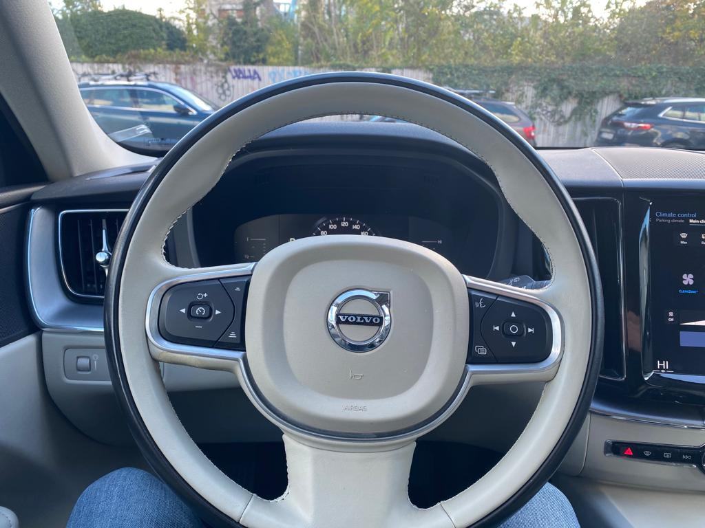 Volvo XC60 D4 BUSINESS AUTOMATIK, NAVI, LED, 4X GARANCIJA!, fotografija 15