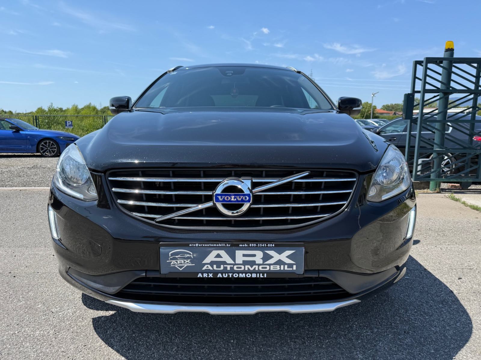 Volvo XC60 D4 OCEAN RACE AUTOMATIK °NAVI°KOŽA°KAMERA°REG:4/2027°, fotografija 2