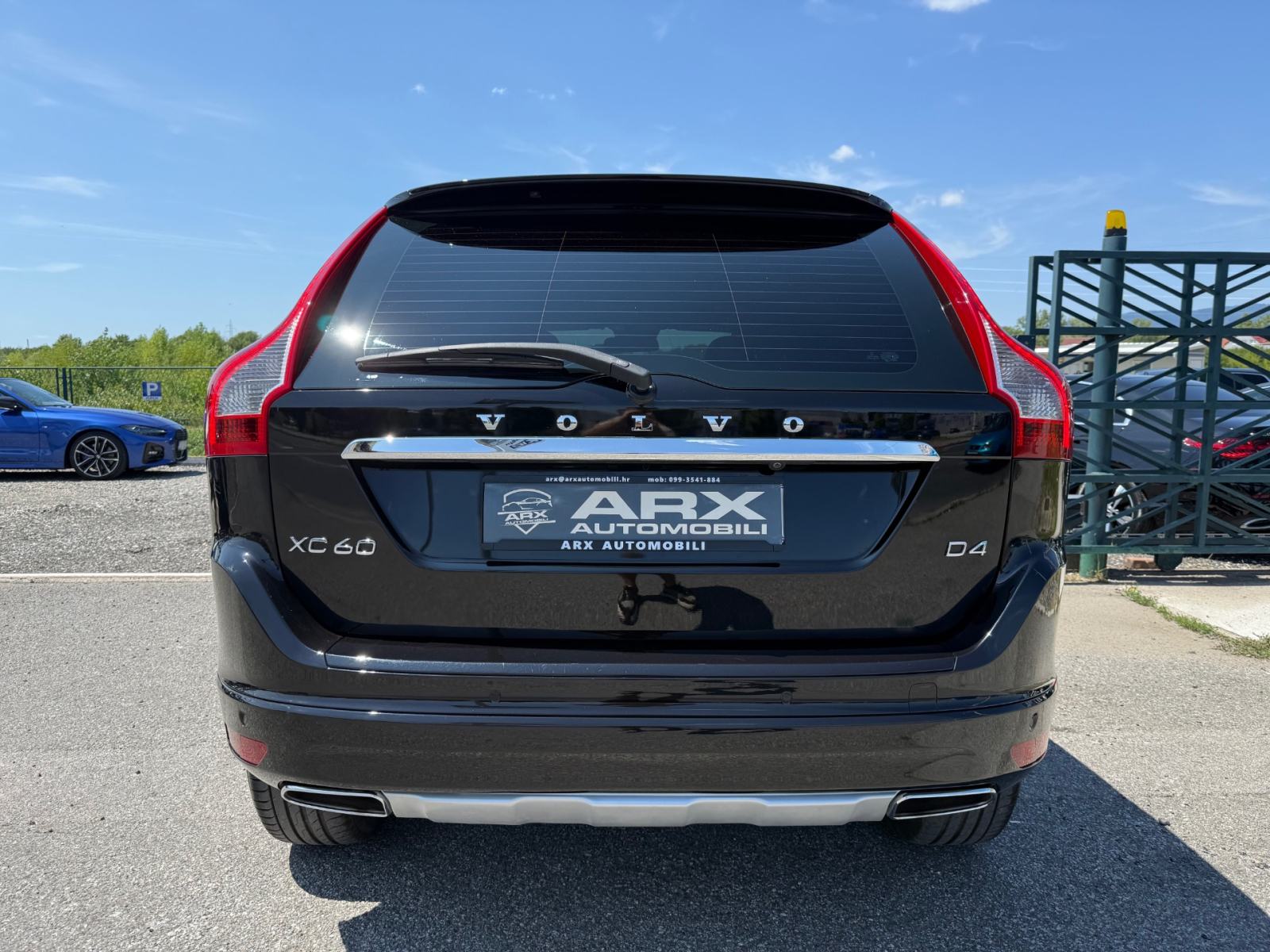 Volvo XC60 D4 OCEAN RACE AUTOMATIK °NAVI°KOŽA°KAMERA°REG:4/2027°, fotografija 7