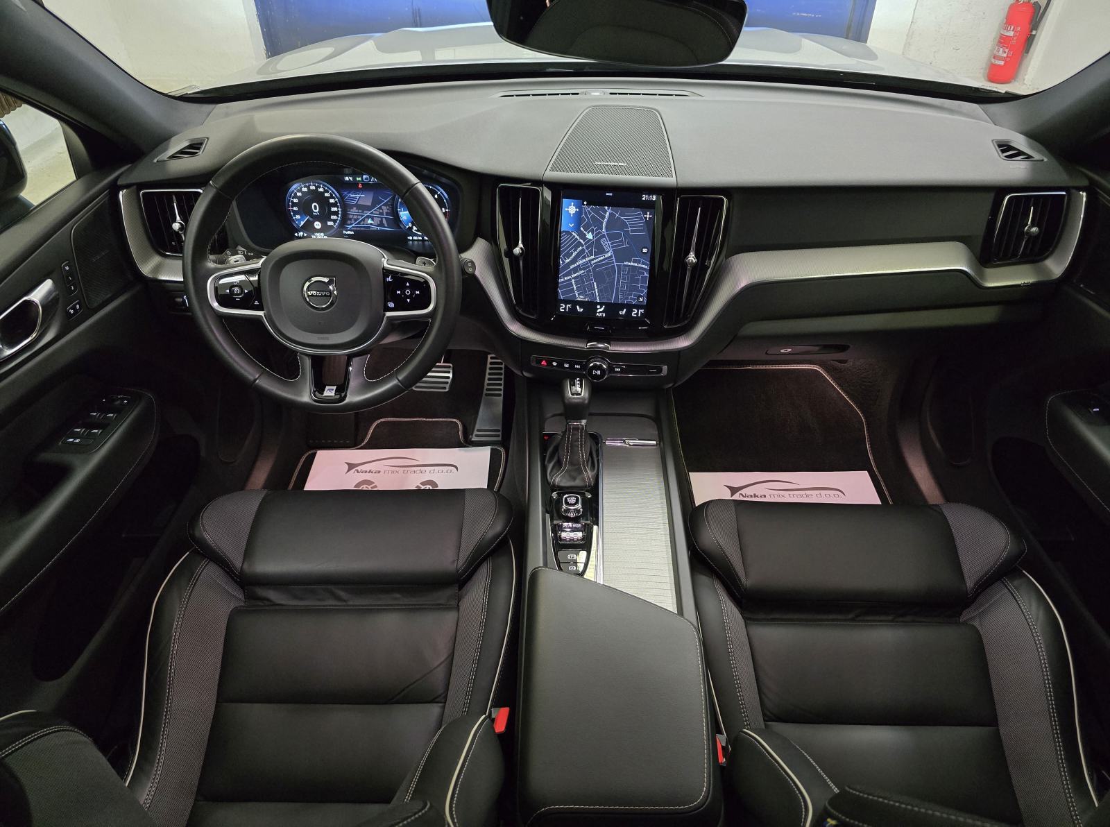 Volvo XC60 D4 R DESIGN 2020. ●2 GODINE JAMSTVA● HARMAN/LED/NAV/KAM/21, fotografija 19