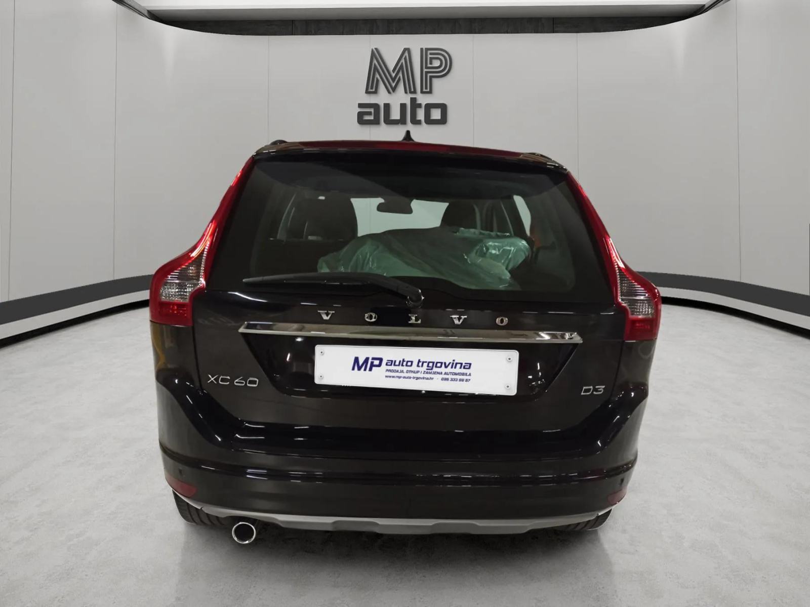 Volvo XC60 FWD D3, fotografija 10