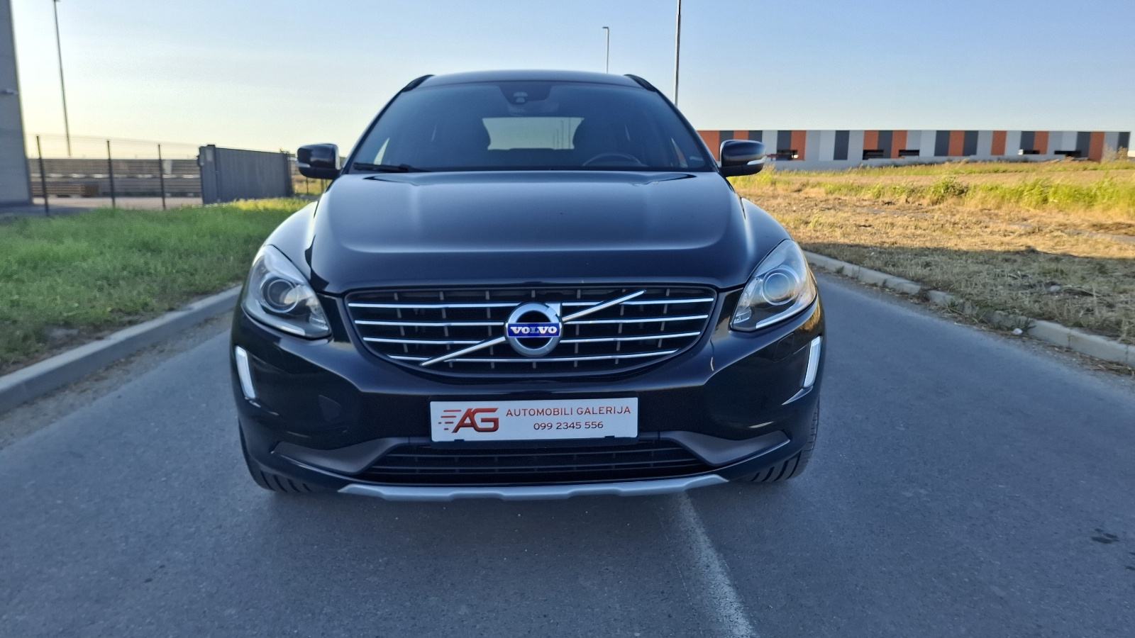Volvo XC60 FWD D4, pogled izvana - slika 3