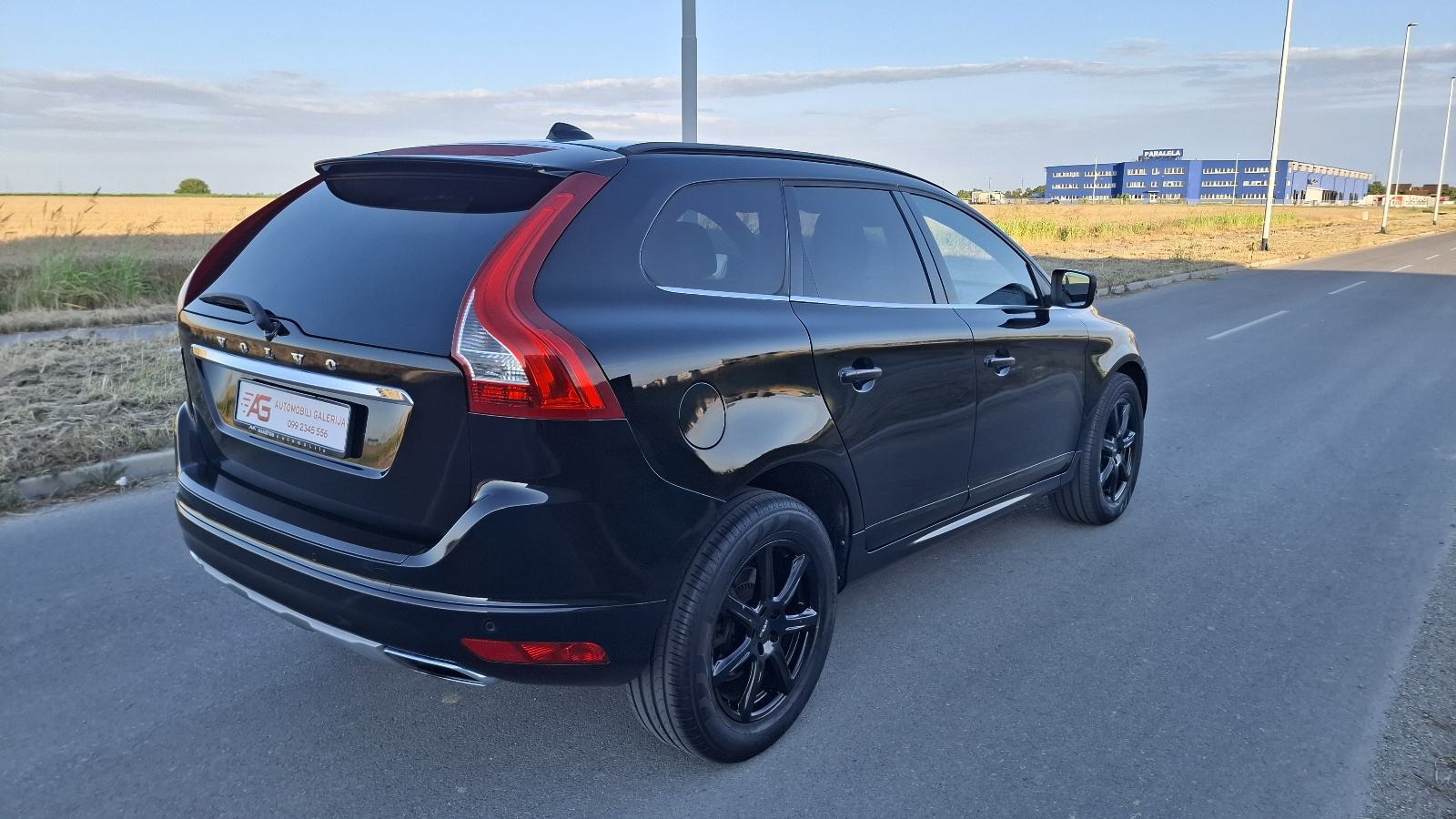 Volvo XC60 FWD D4, pogled izvana - slika 5
