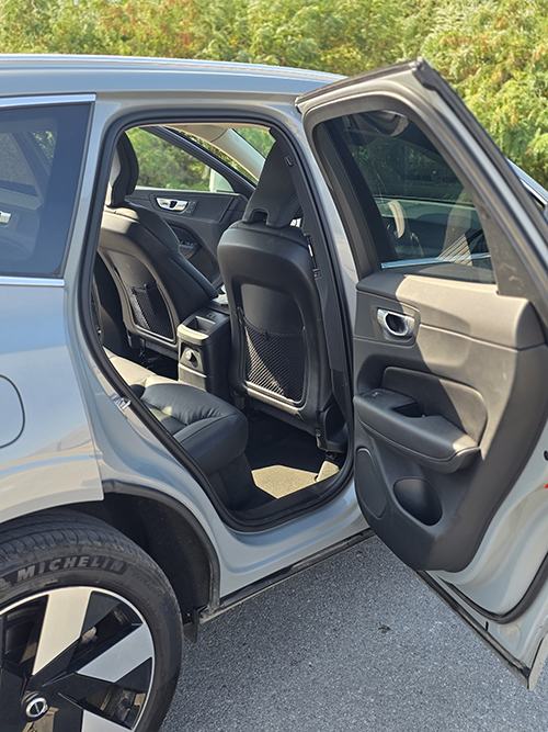 Volvo XC60 Recharge T6 AWD 350 KS, 2024., 46.761 km, PDV, kuka, fotografija 9