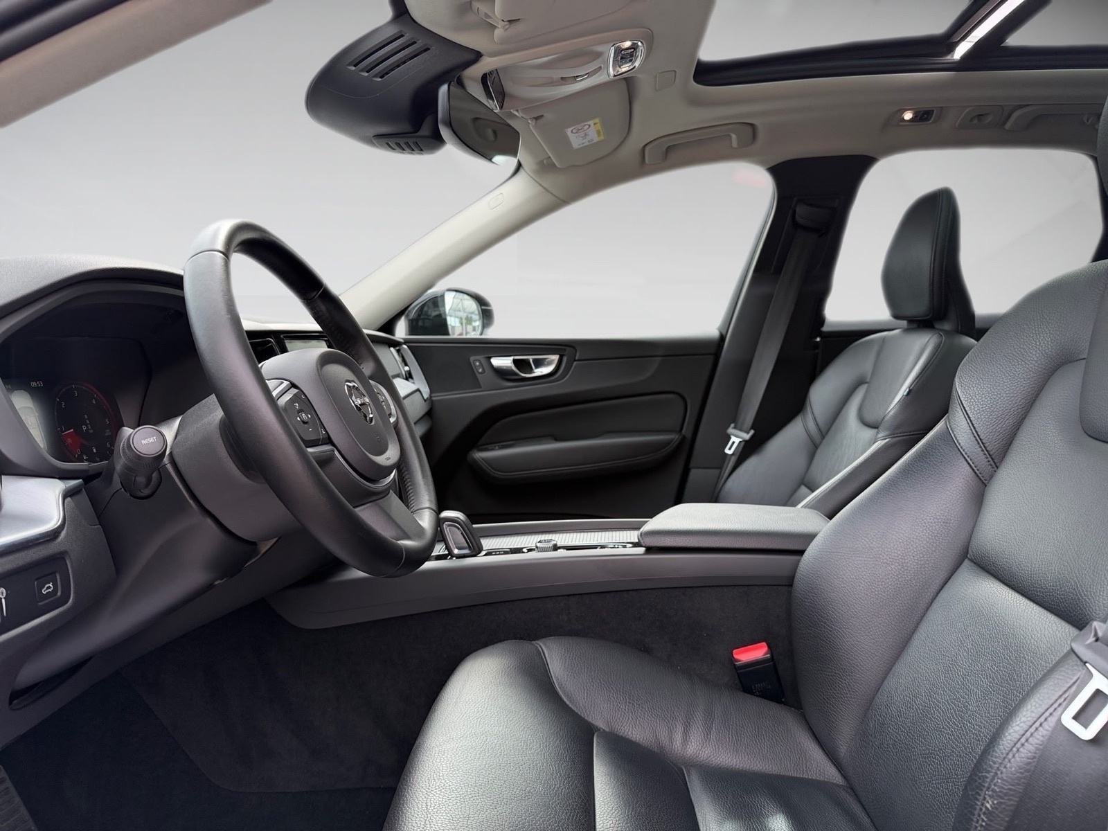 Volvo XC60 b5# Redizajn 145kw #panorama # Alu 20, fotografija 20