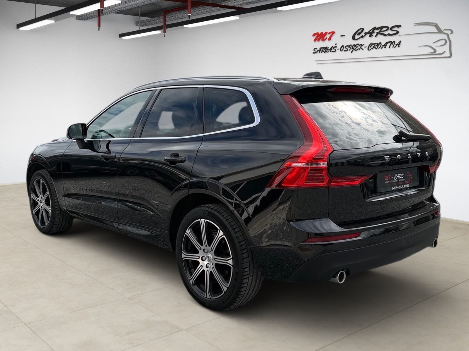 Volvo XC60 b5# Redizajn 145kw #panorama # Alu 20, fotografija 9