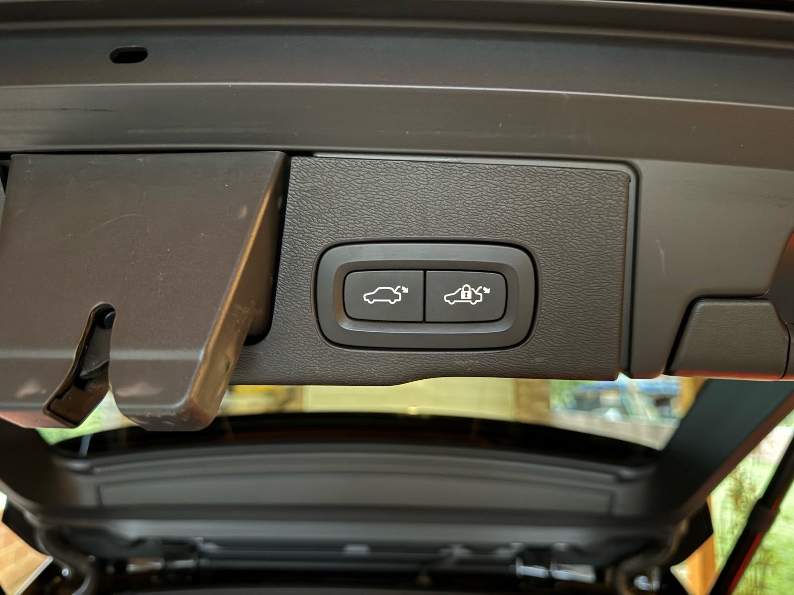 Volvo XC60, fotografija 13