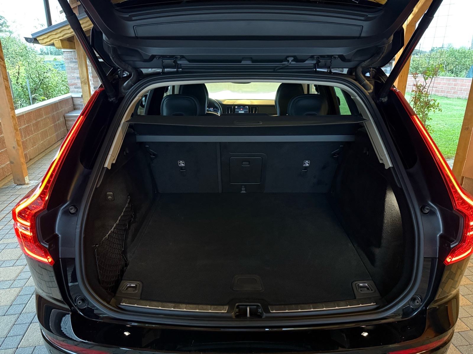 Volvo XC60, fotografija 14
