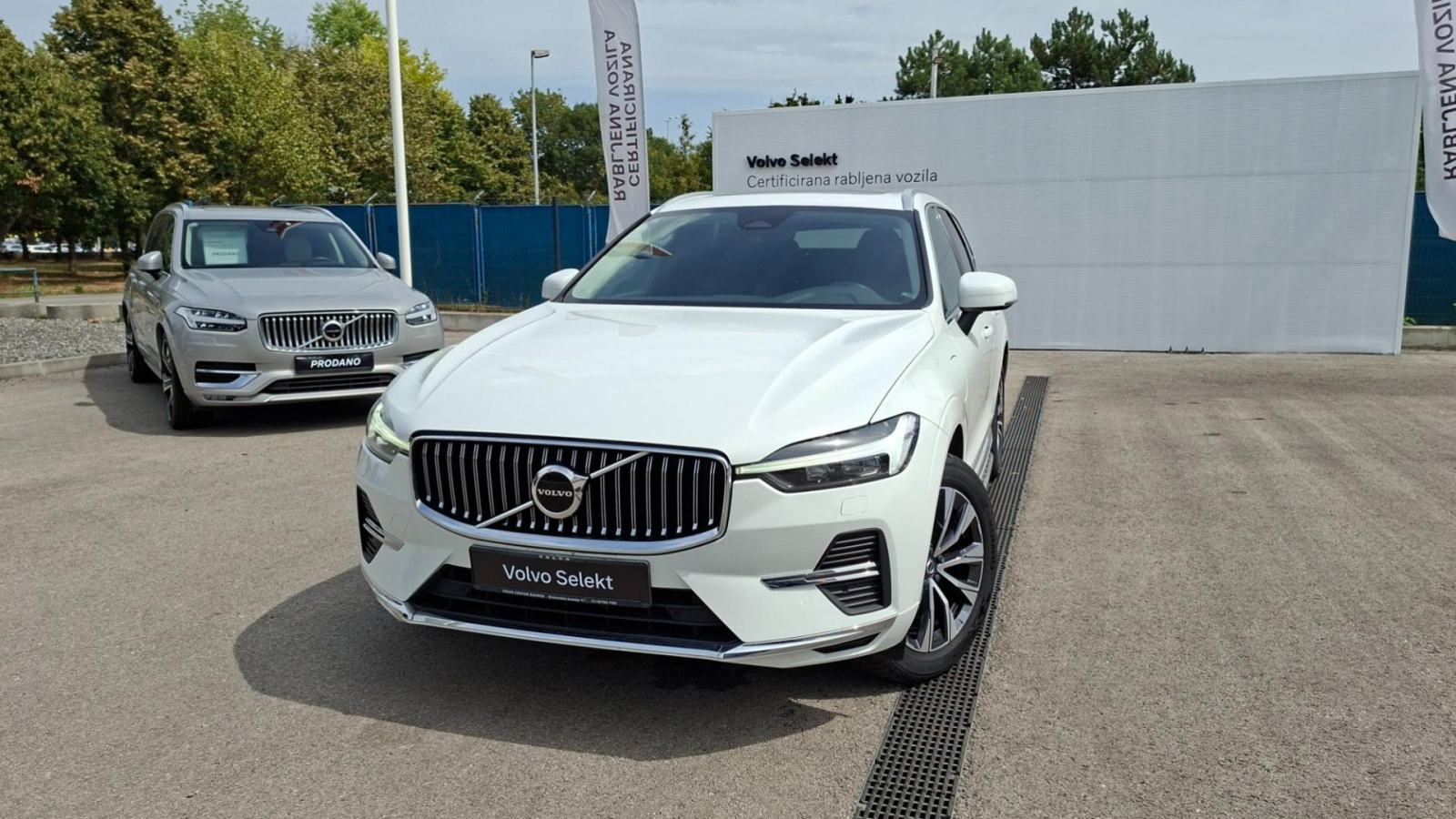 Volvo XC60 T6 PHEV INSCRIPTION AWD, NAV, KAMERA, TEMPOMAT, JAMSTVO, fotografija 1