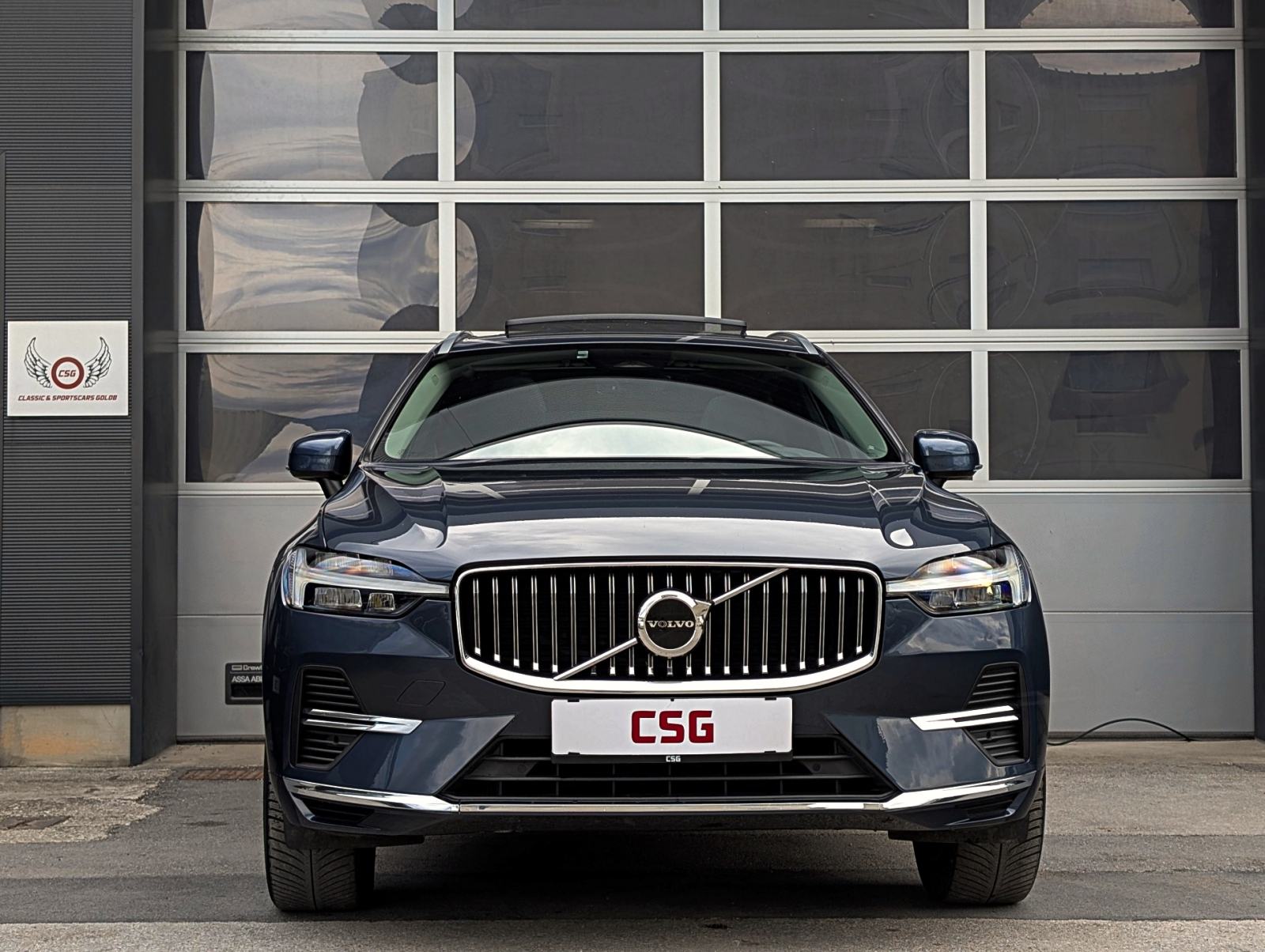 Volvo XC60 T6 Recharge AWD, fotografija 2