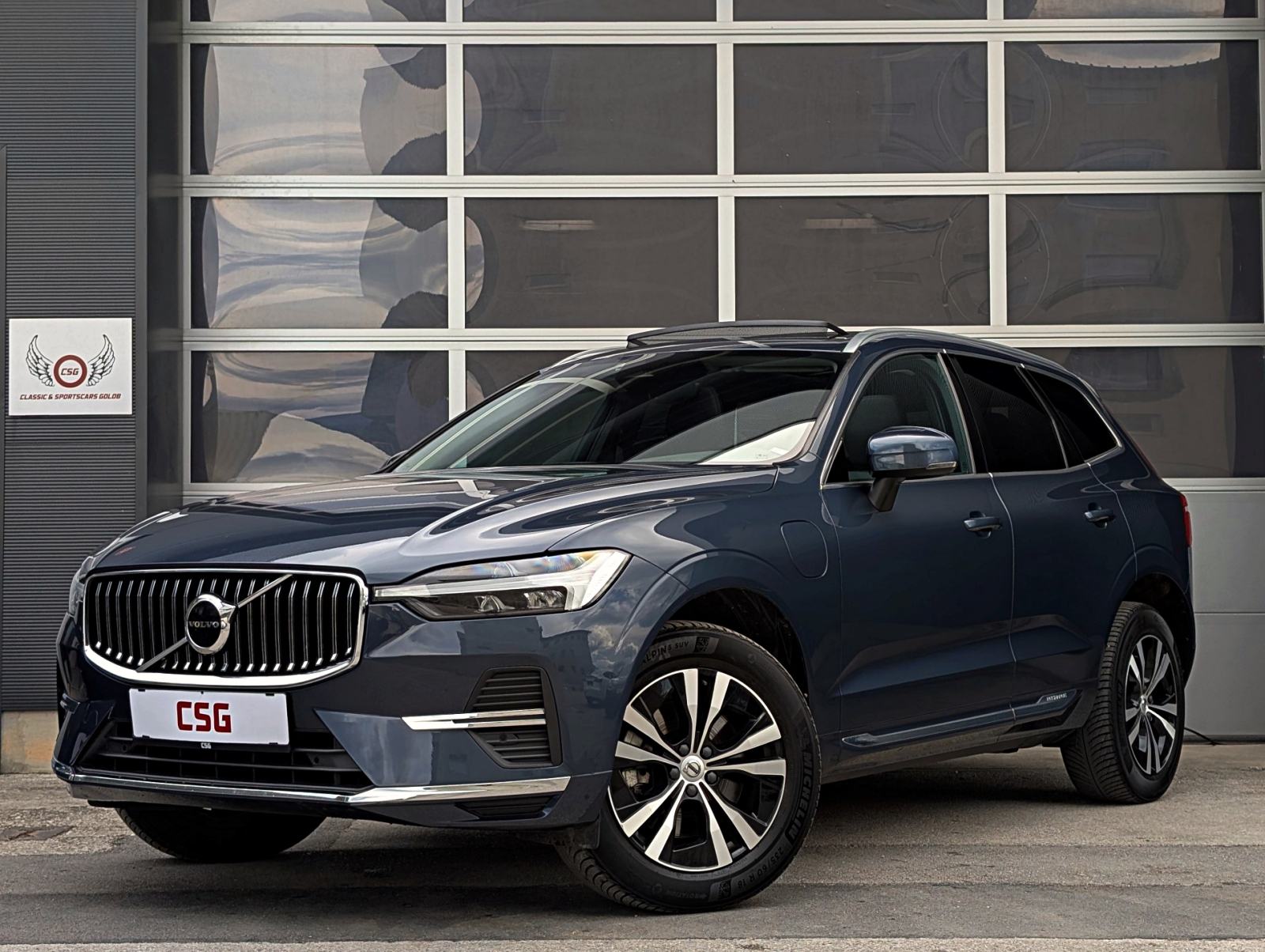 Volvo XC60 T6 Recharge AWD, fotografija 3