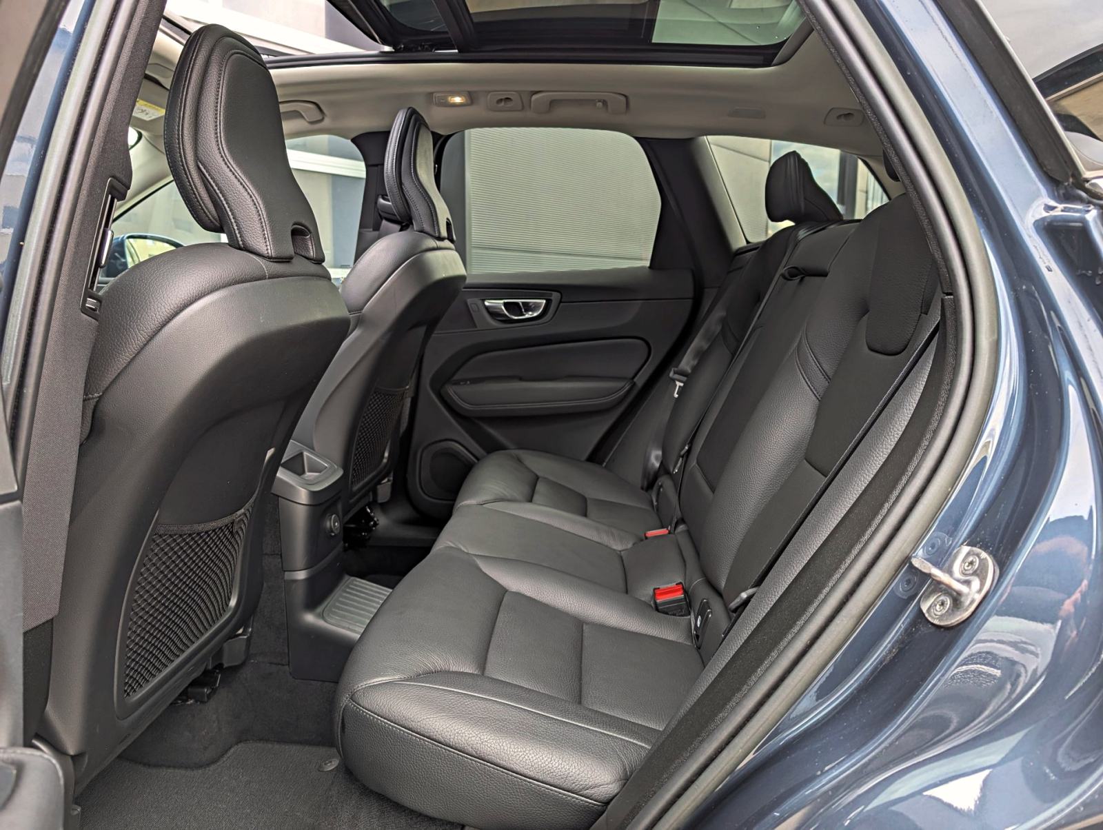 Volvo XC60 T6 Recharge AWD, fotografija 12