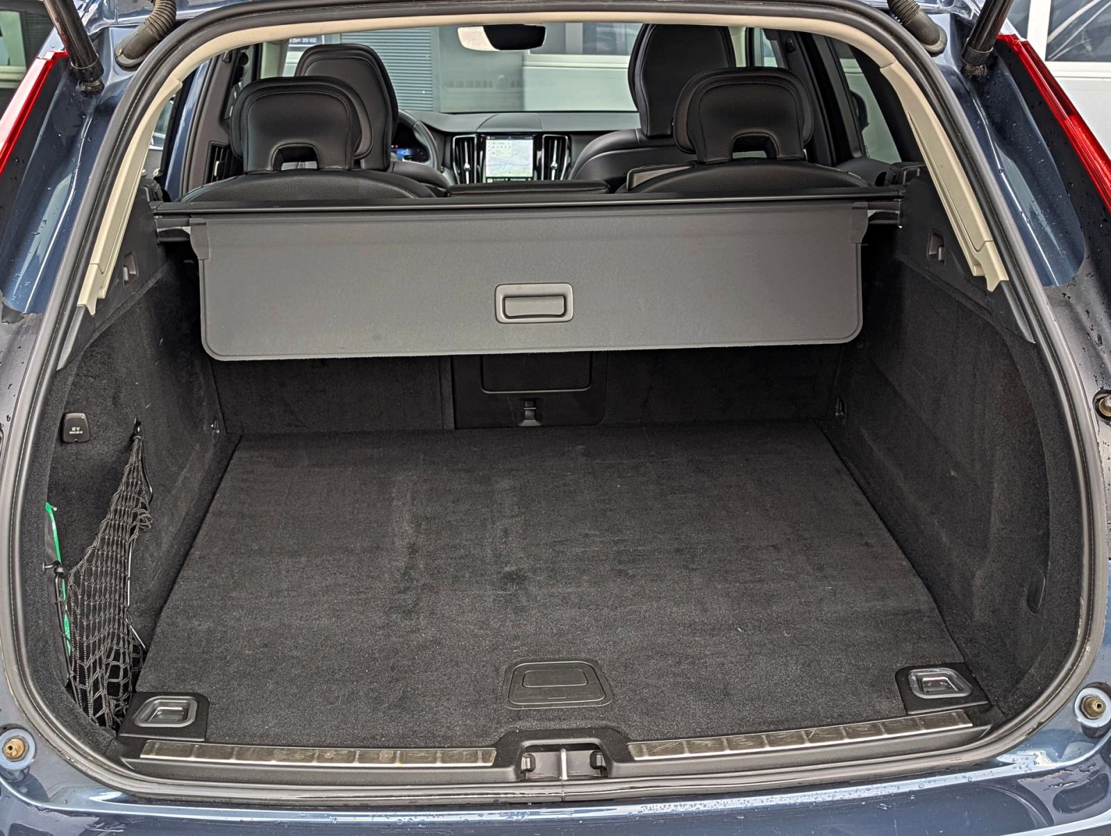 Volvo XC60 T6 Recharge AWD, fotografija 13