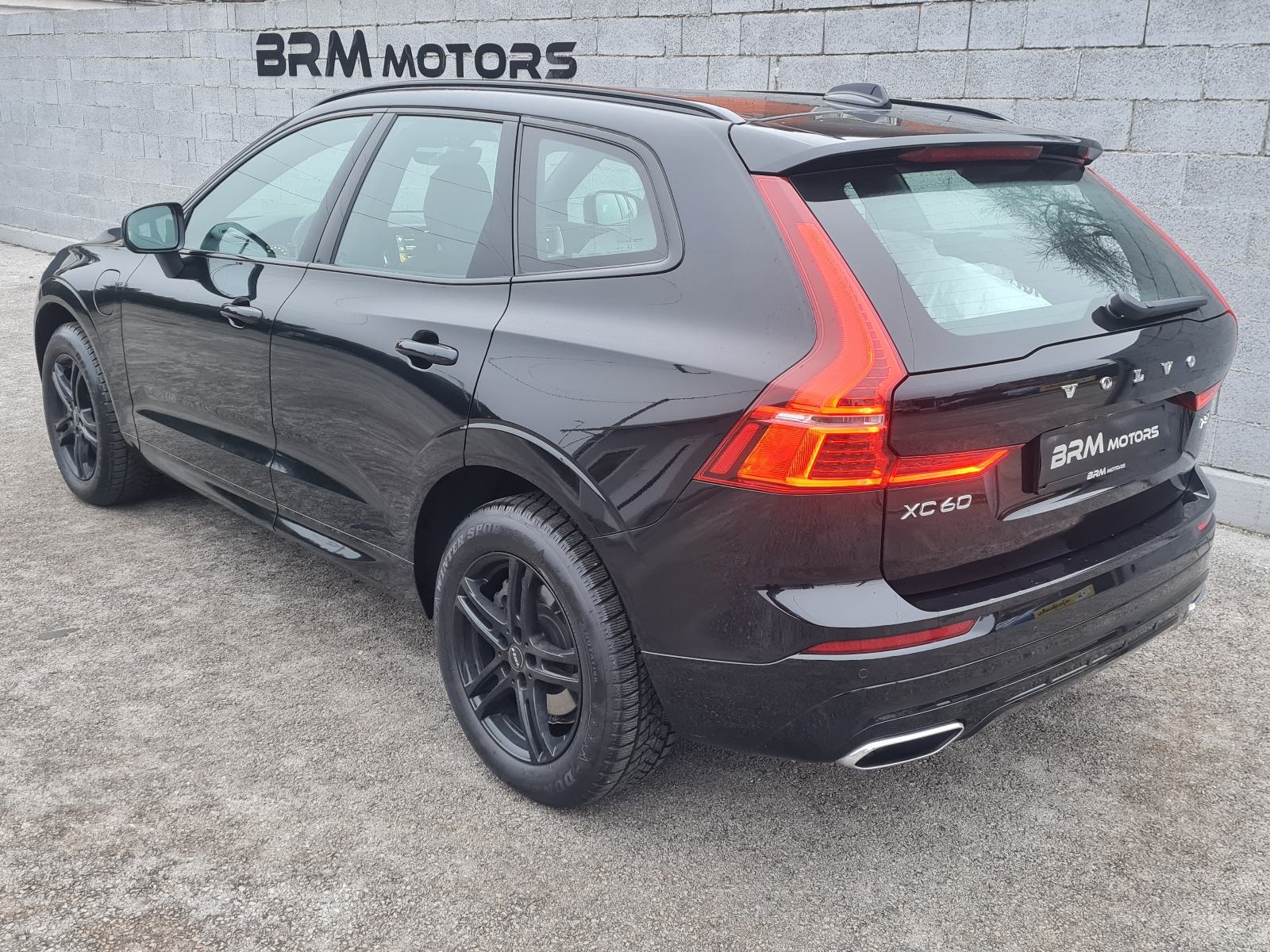 Volvo XC60 T8 AWD TWIN ENGINE R-DESIGN --2020.g.--50.400km--, fotografija 4