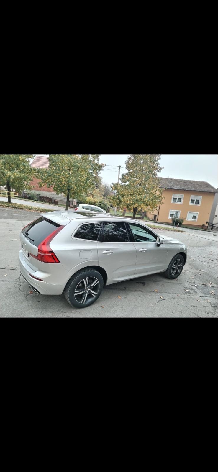 Volvo XC60 R-design, AWD, D4 Aut. automatik, fotografija 3