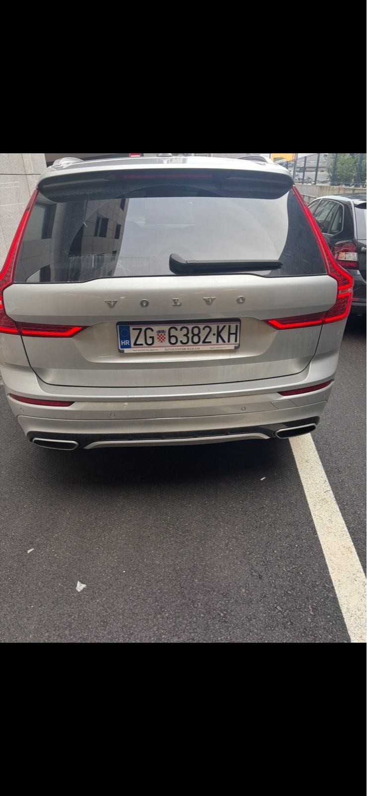 Volvo XC60 R-design, AWD, D4 Aut. automatik, fotografija 2