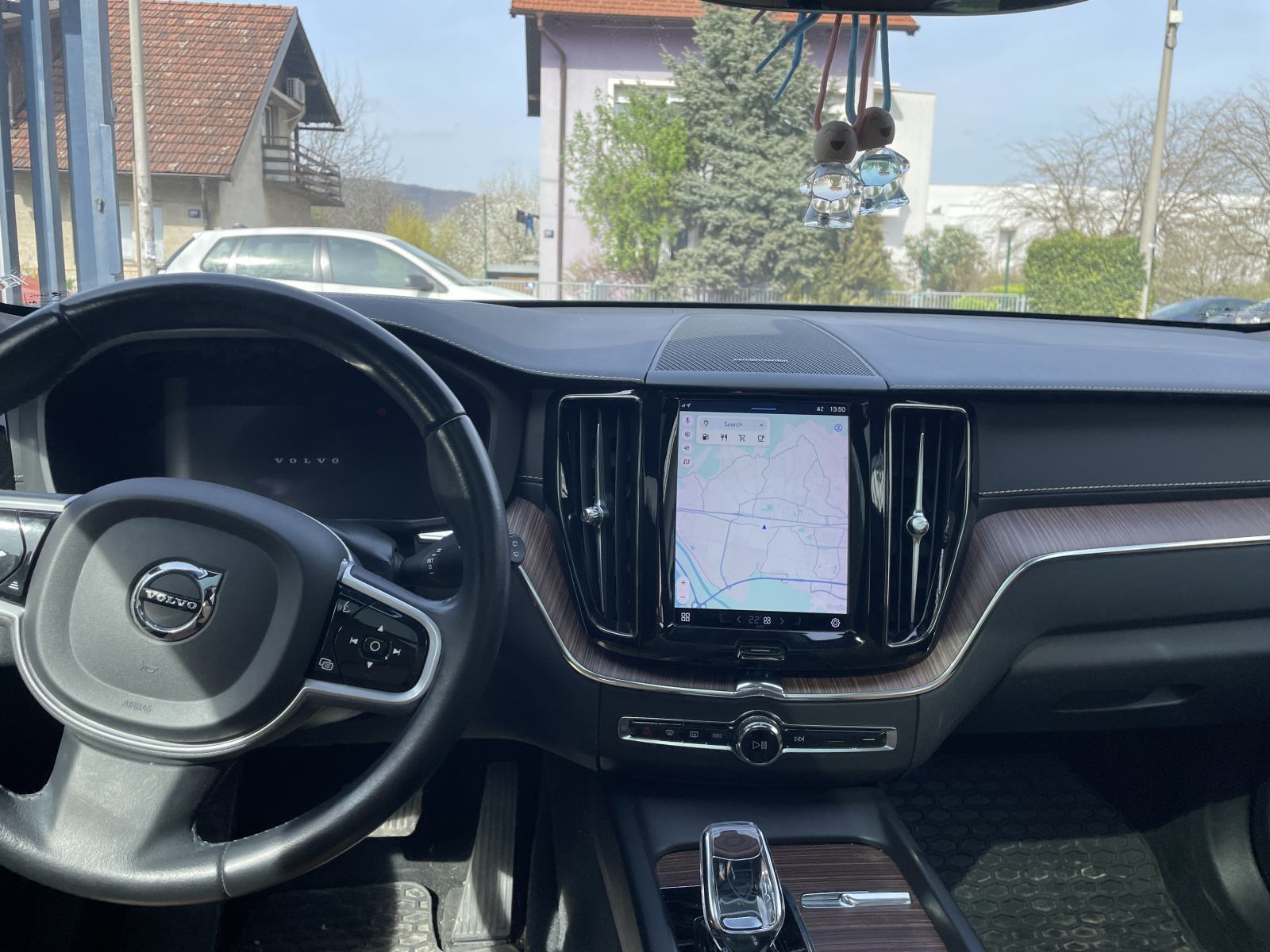 Volvo XC60 B4D AWD Inscription Aut. NIJE UVOZ 1.REG. U RH, fotografija 9