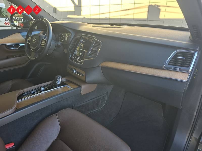 VOLVO XC90 2.0 B5 4WD, fotografija 6